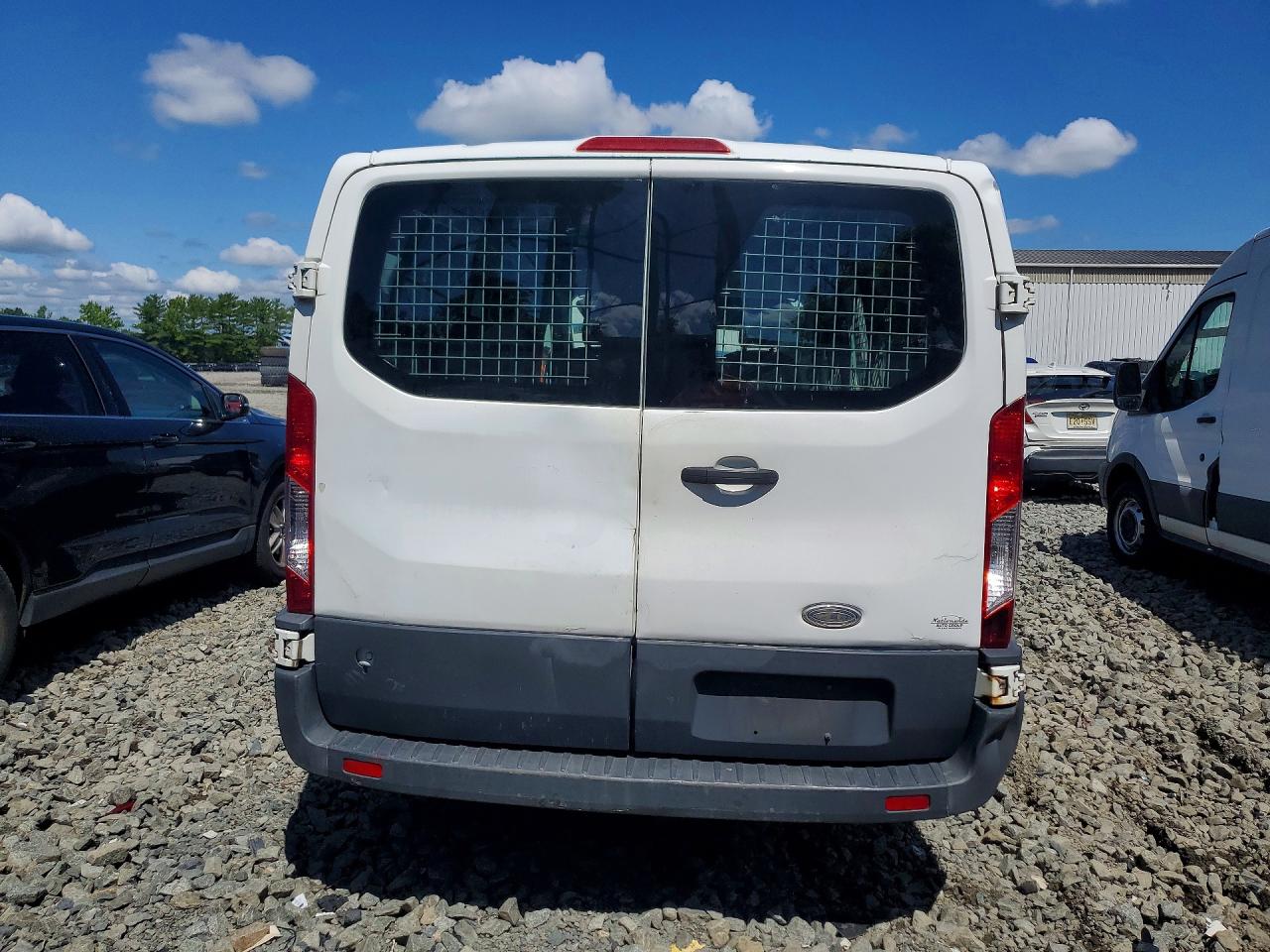2015 Ford Transit T-250 White vin: 1FTNR1ZM5FKA46945