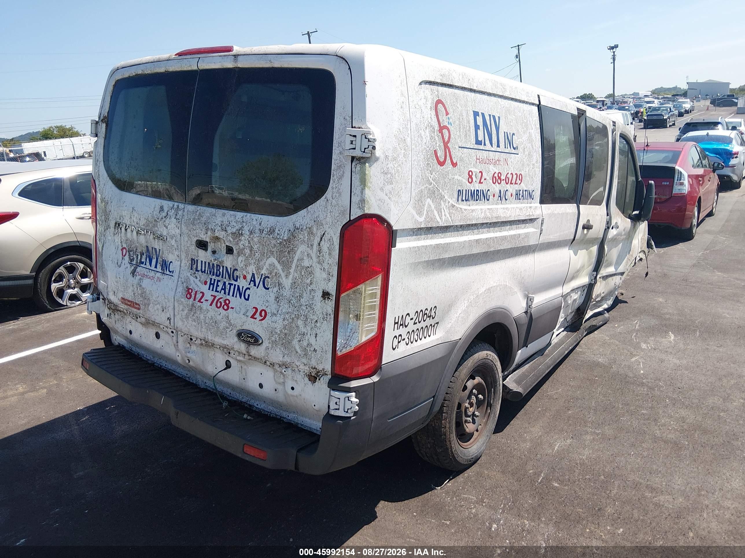 2015 Ford Transit-250   White vin: 1FTNR1ZM7FKA56280