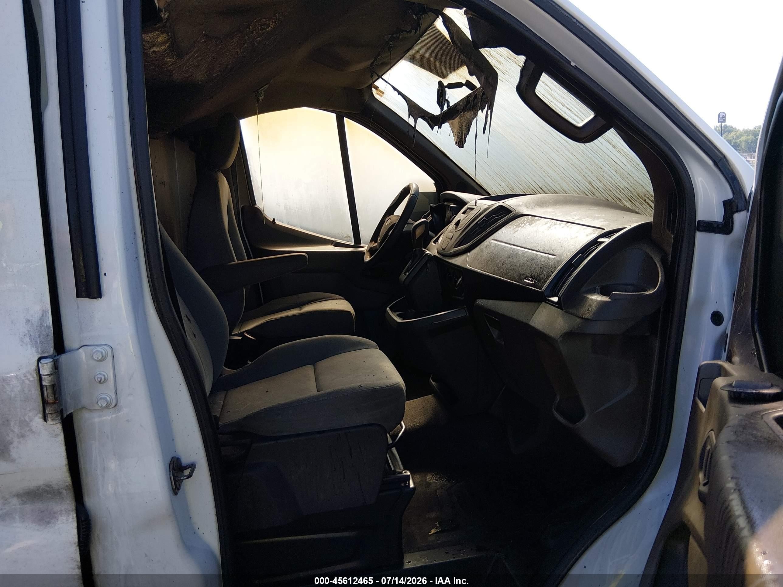 2015 Ford Transit-250   White vin: 1FTNR1ZM7FKA76707