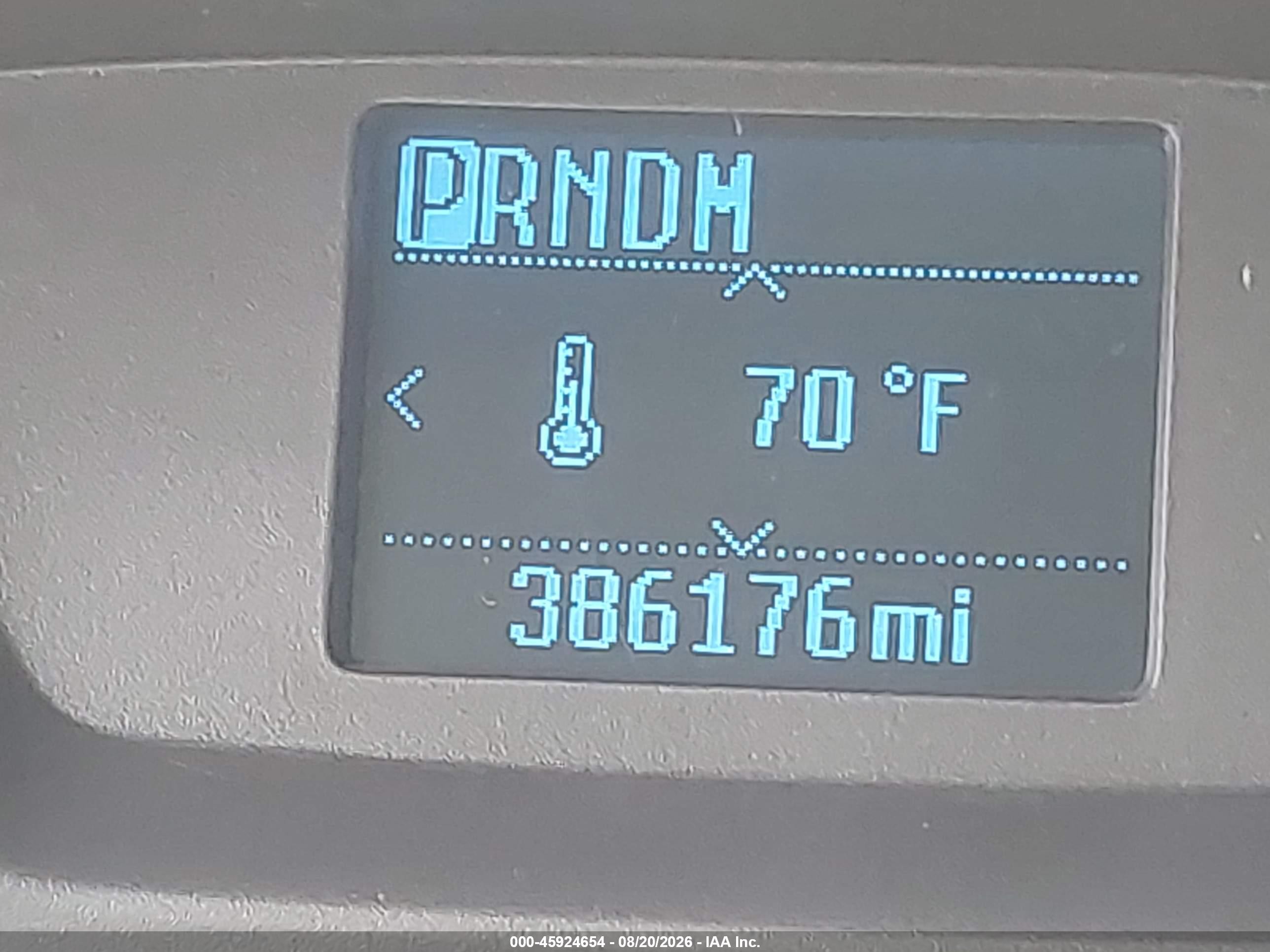 2015 Ford Transit-250   White vin: 1FTNR1ZM9FKA55843