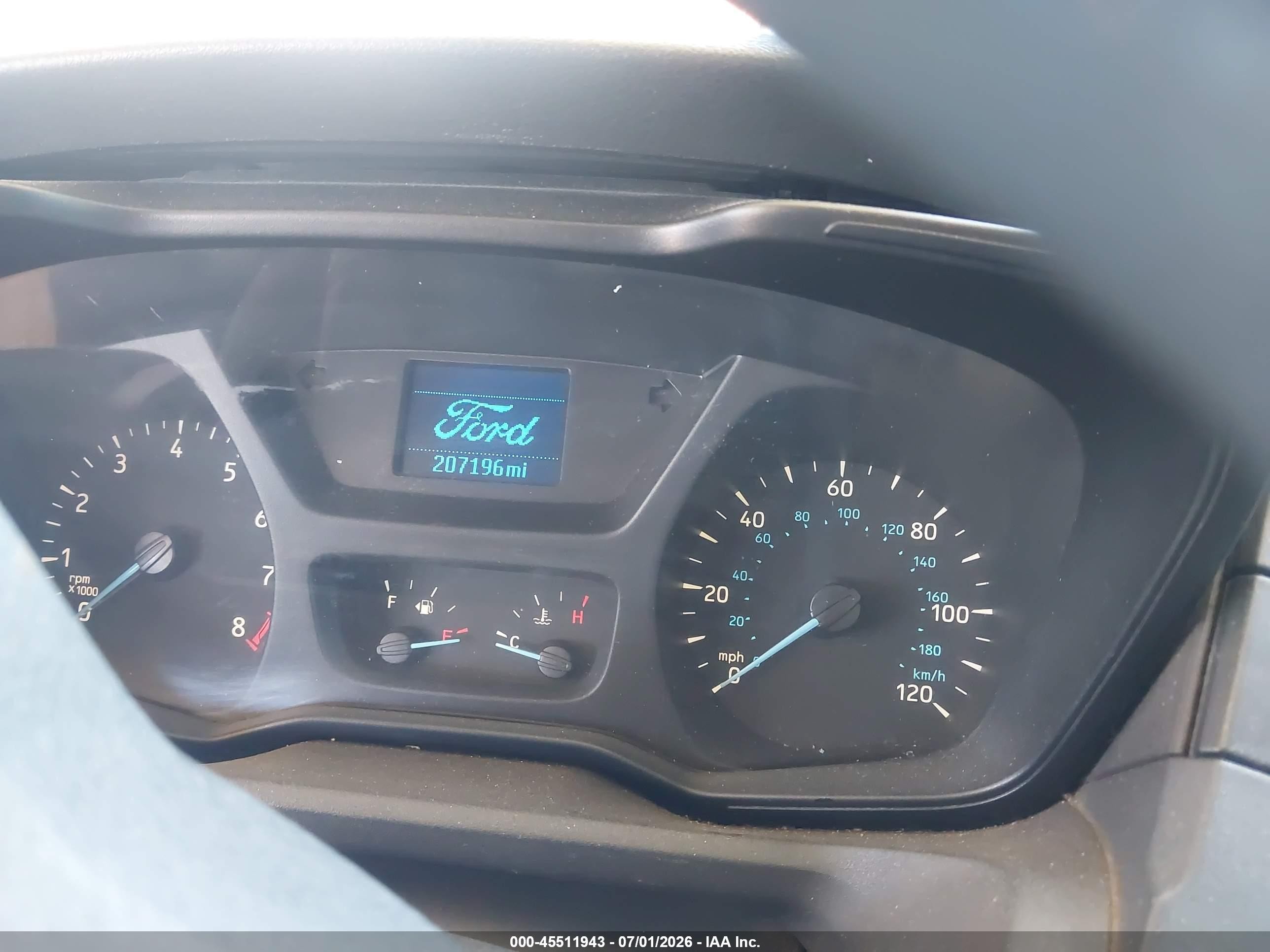 2015 Ford Transit-250   White vin: 1FTNR1ZMXFKA77902