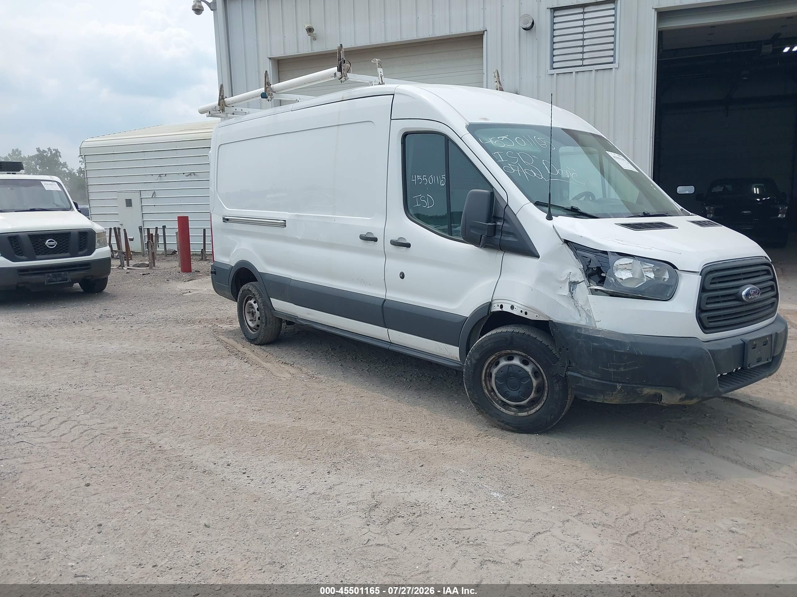 2015 Ford Transit-250   Белый vin: 1FTNR2CM0FKA57883