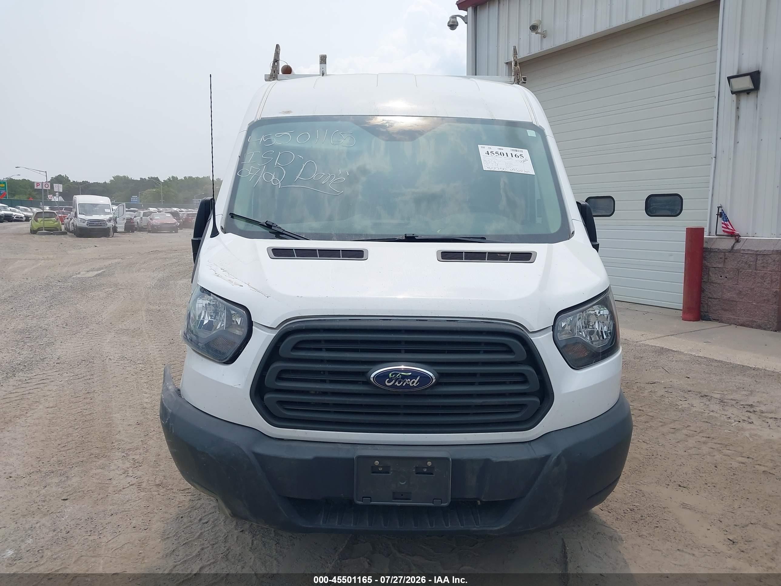 2015 Ford Transit-250   White vin: 1FTNR2CM0FKA57883