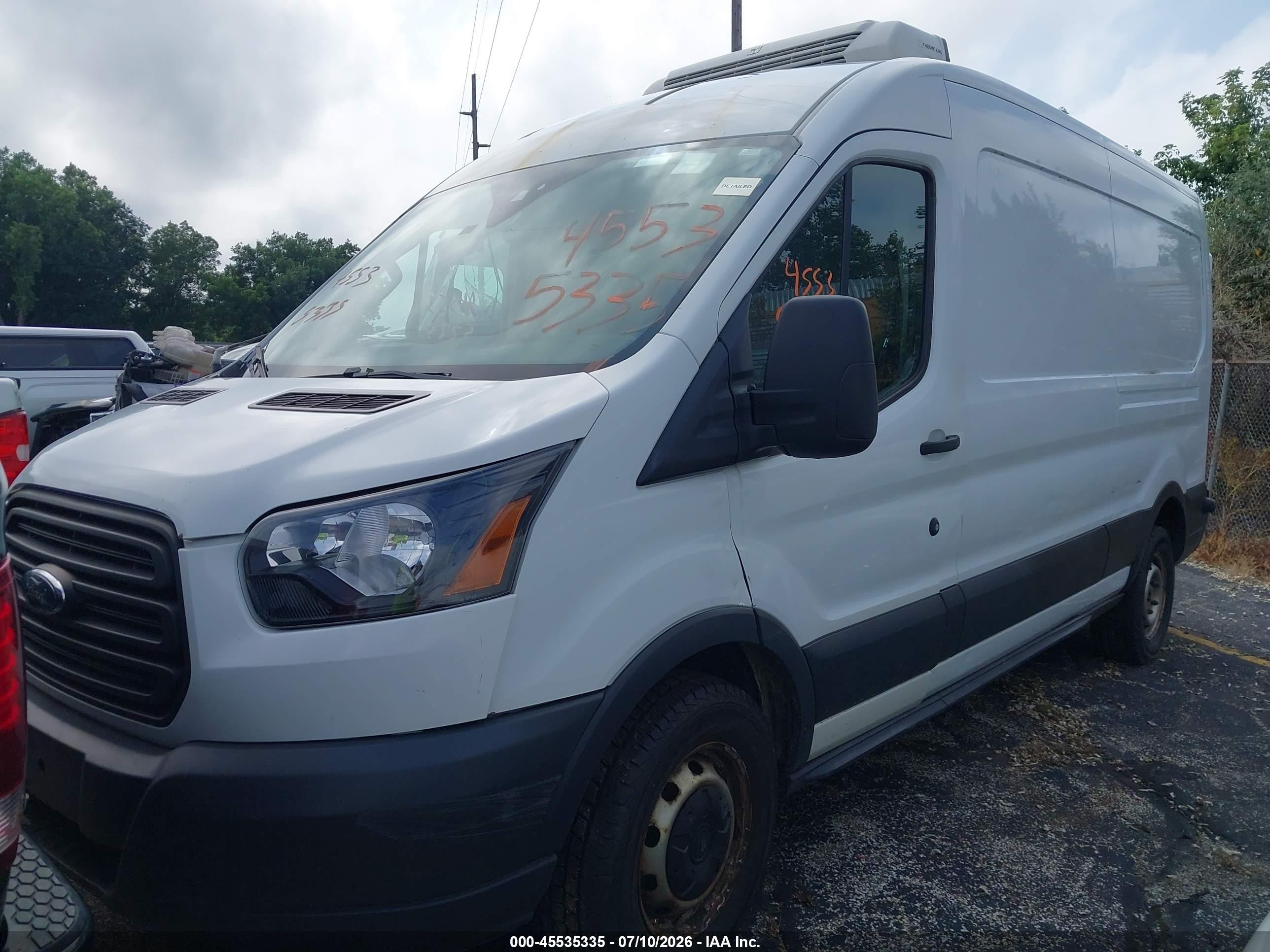 2015 Ford Transit-250   White vin: 1FTNR2CM0FKB10629