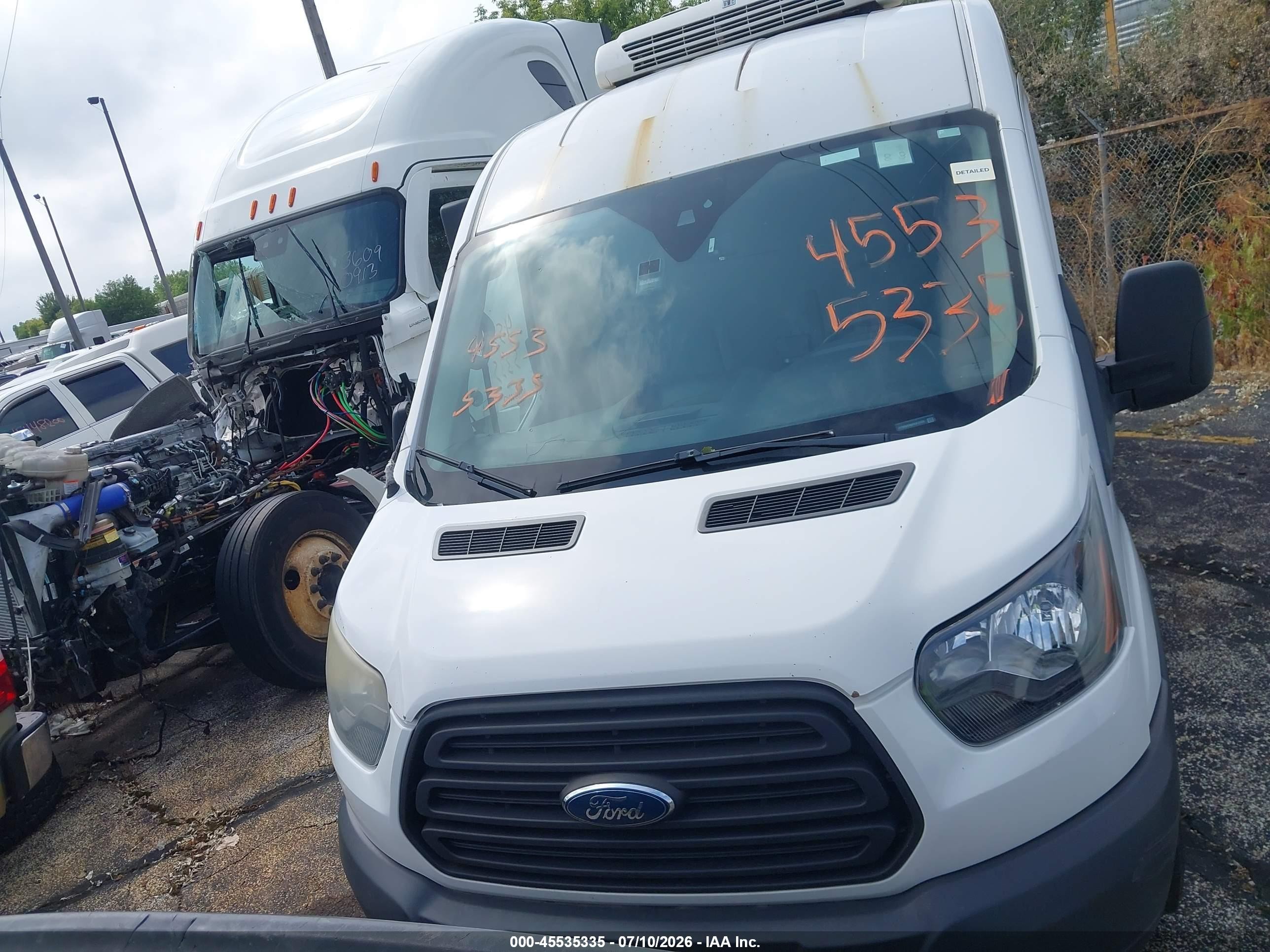 2015 Ford Transit-250   White vin: 1FTNR2CM0FKB10629