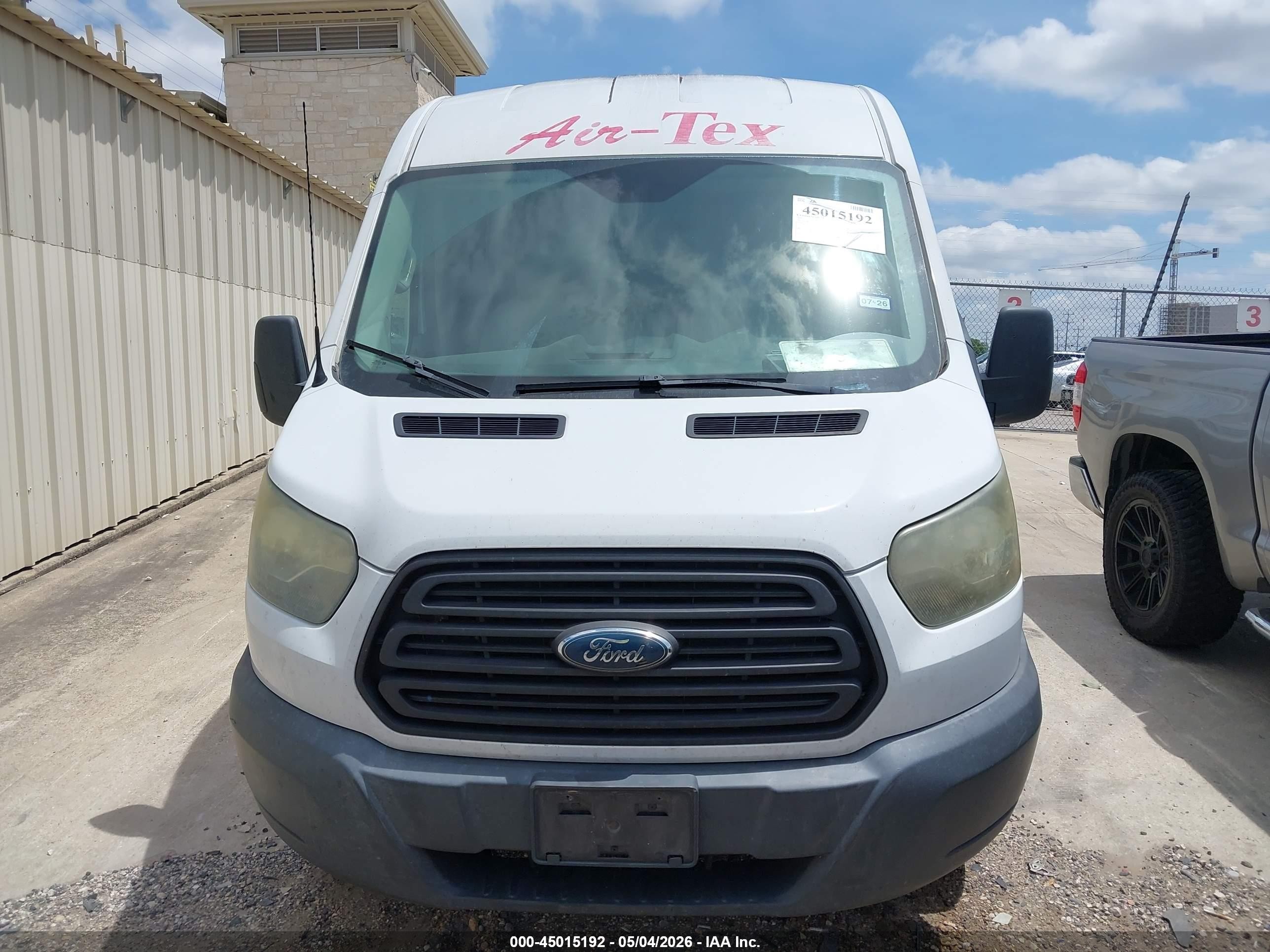 2015 Ford Transit-250   White vin: 1FTNR2CM1FKA58301