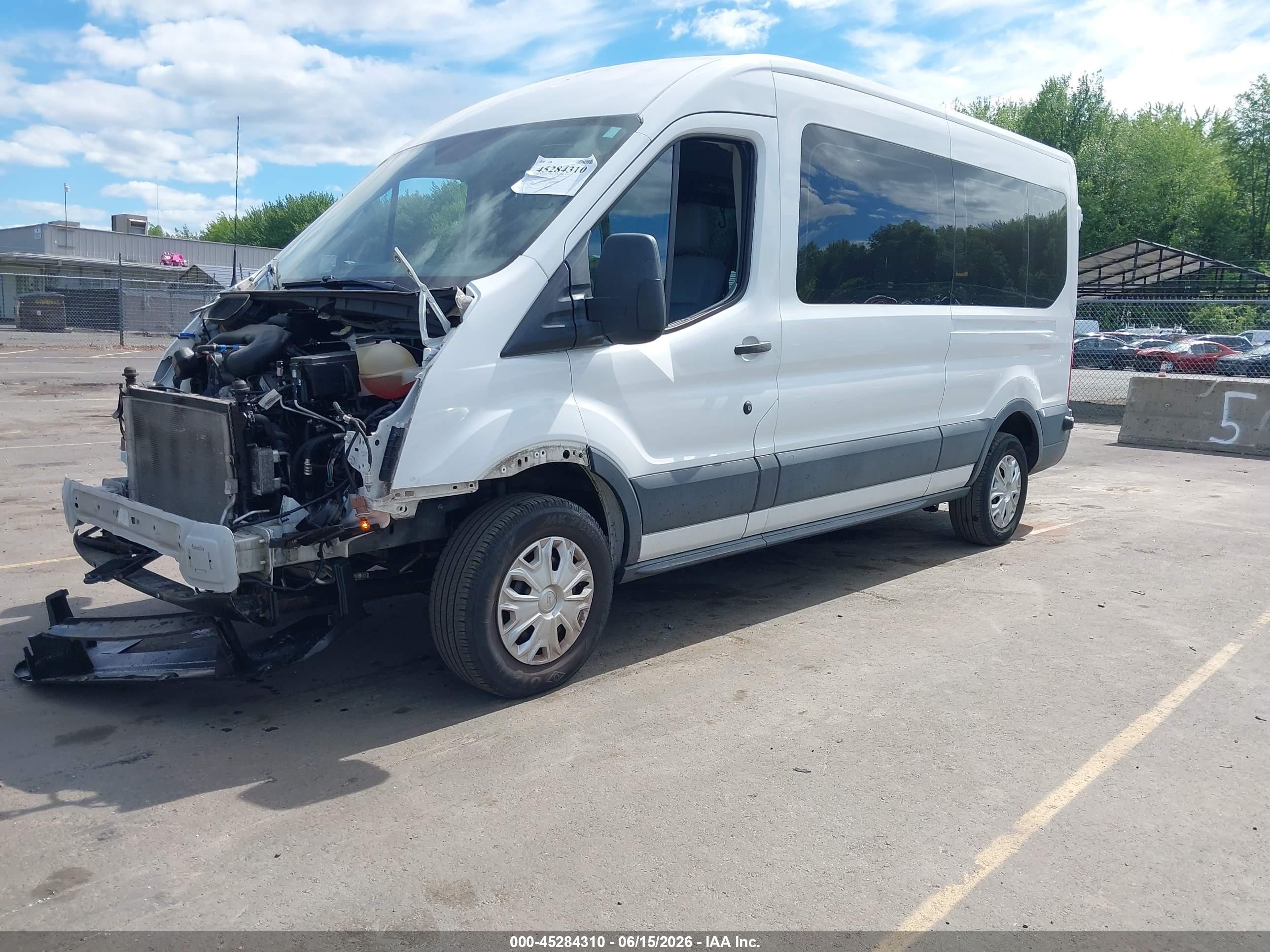 2015 Ford Transit-250   White vin: 1FTNR2CM2FKB06629