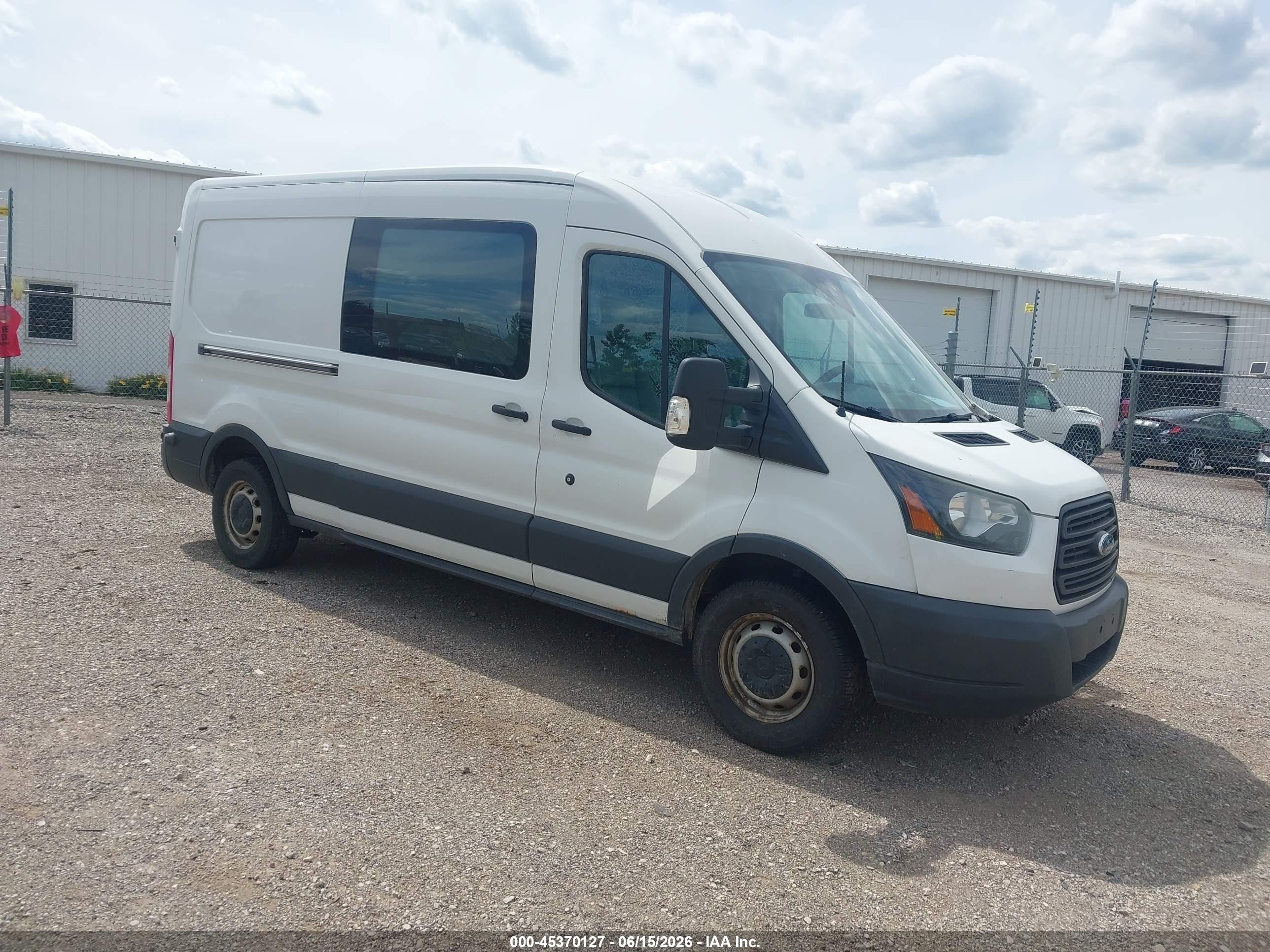 2015 Ford Transit-250   White vin: 1FTNR2CM3FKA59093