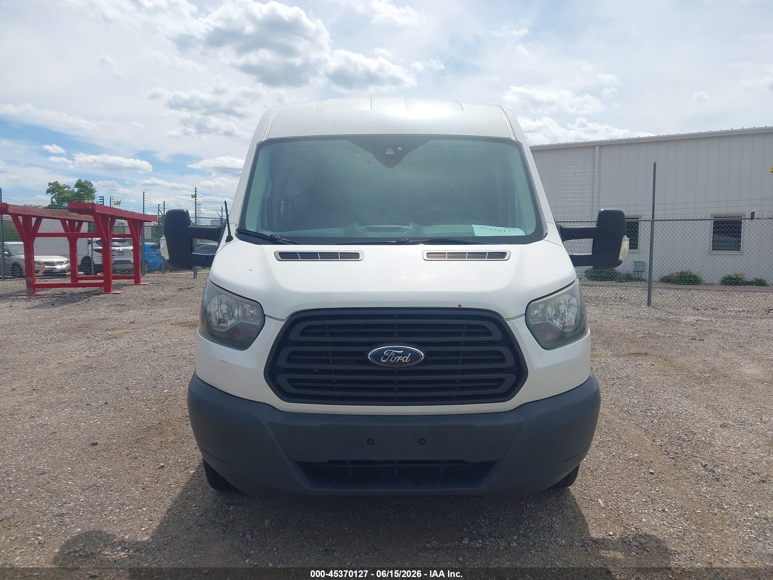 2015 Ford Transit-250   White vin: 1FTNR2CM3FKA59093