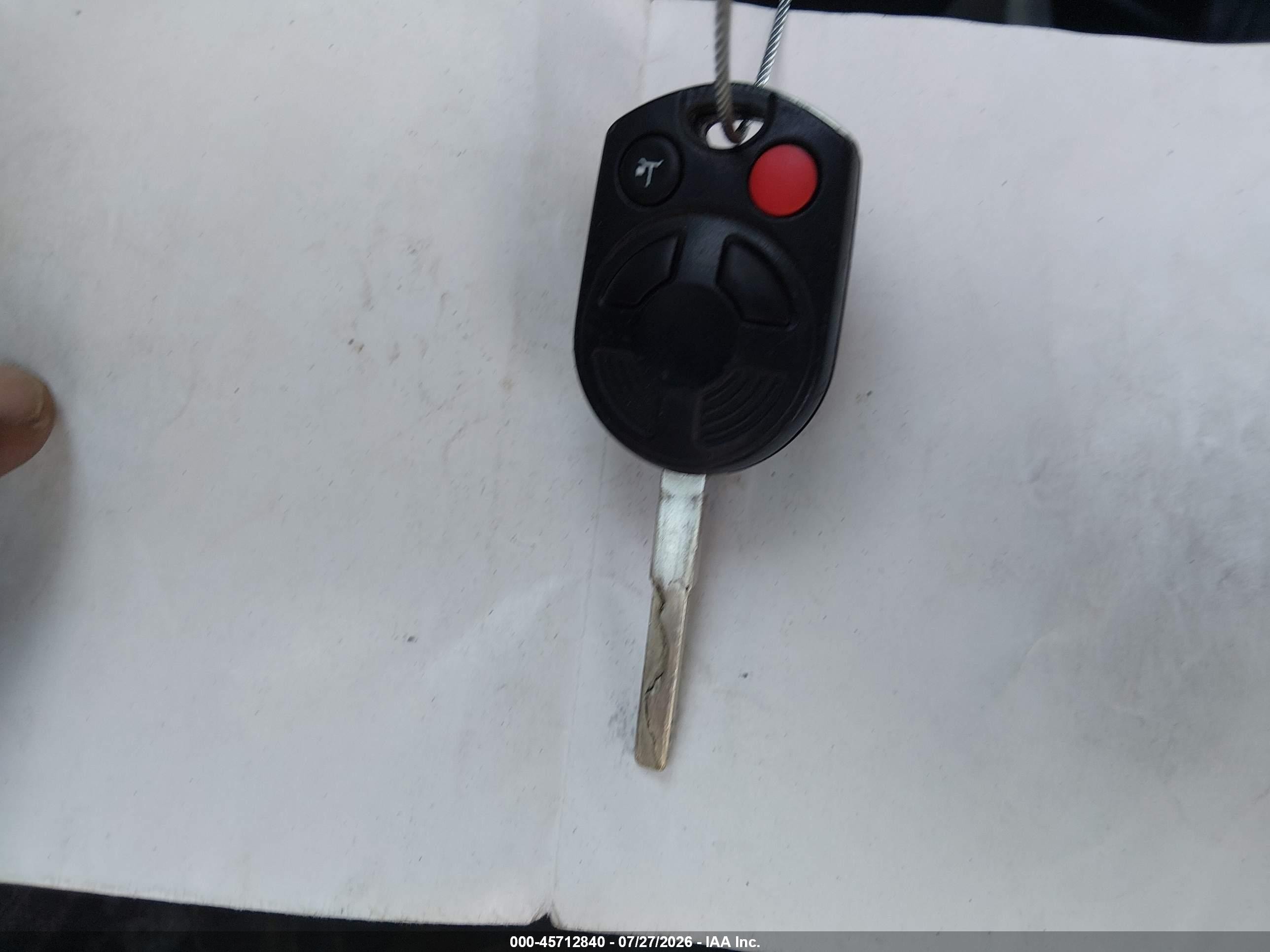 2015 Ford Transit-250   White vin: 1FTNR2CM5FKA06136
