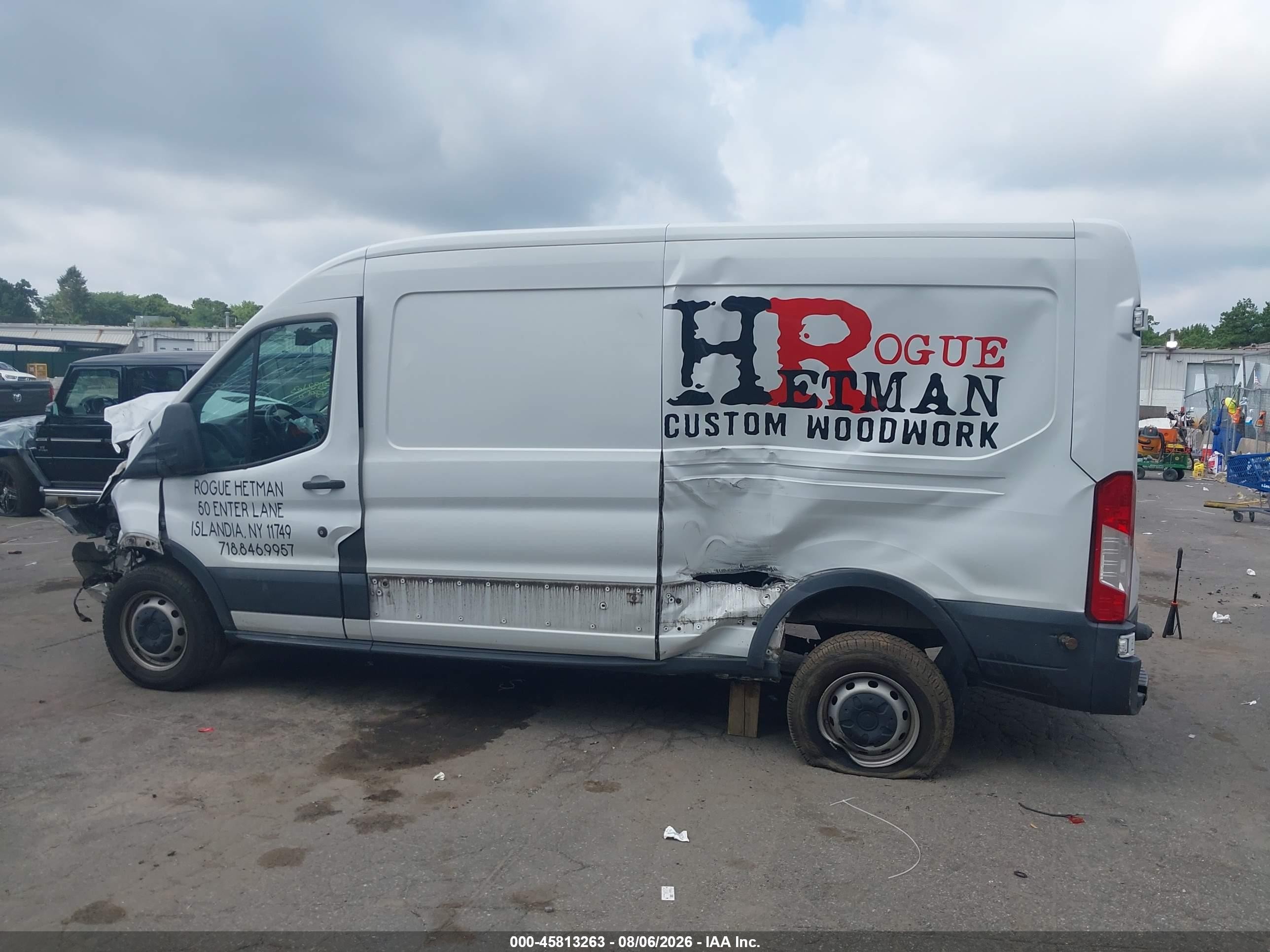 2015 Ford Transit-250   White vin: 1FTNR2CM5FKA93021