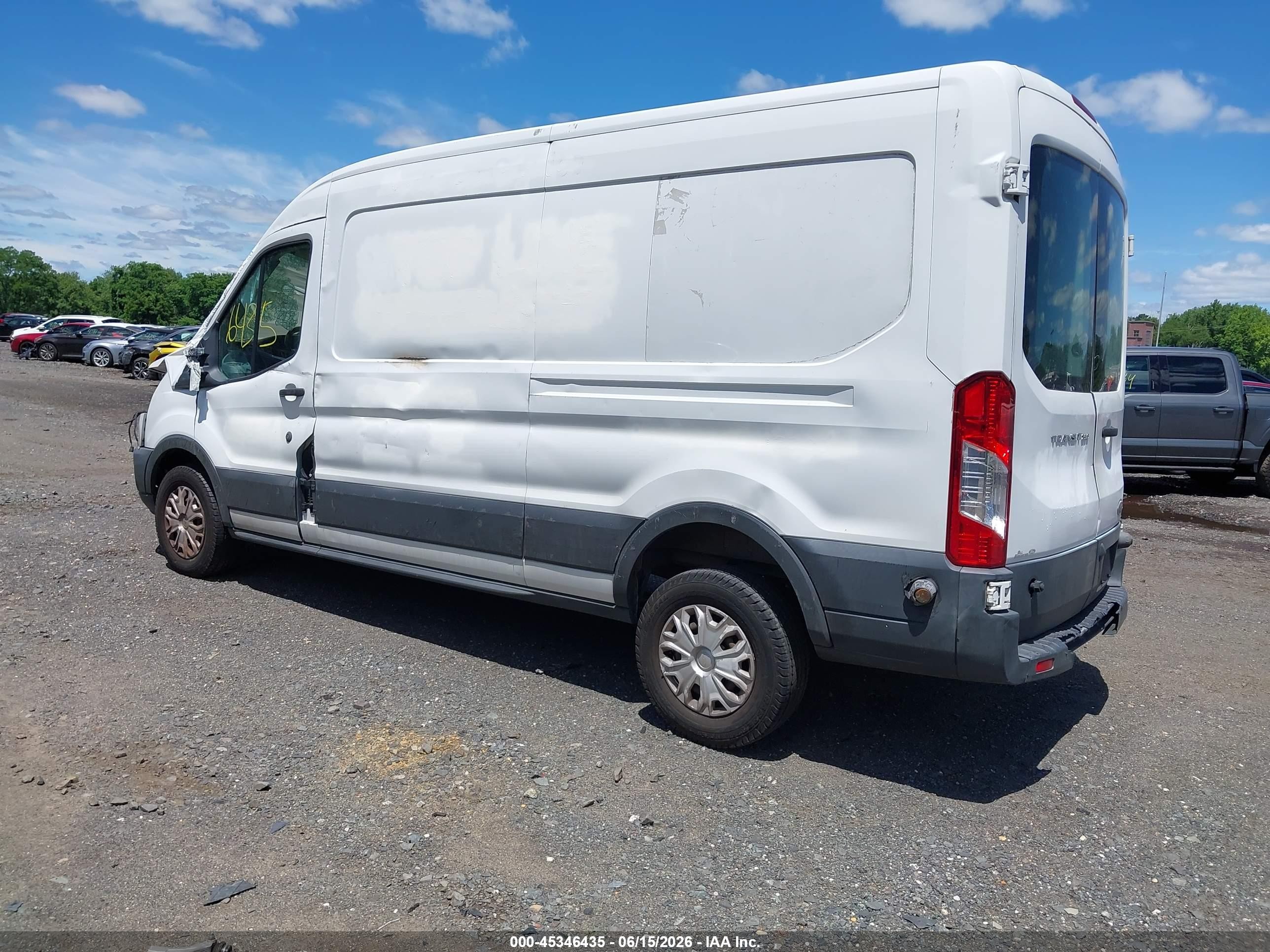 2015 Ford Transit-250 White vin: 1FTNR2CM7FKA05019