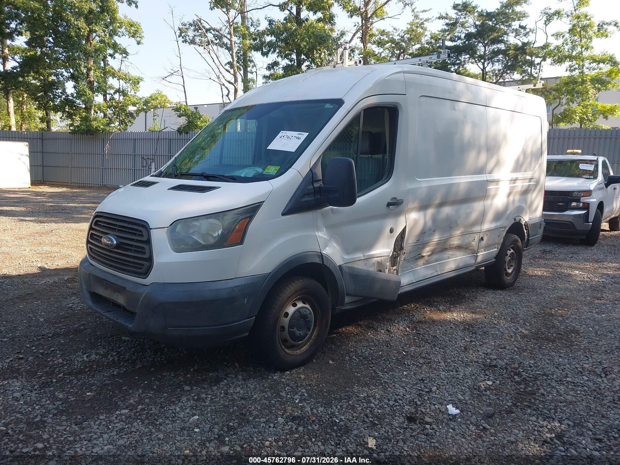 2015 Ford Transit-250   White vin: 1FTNR2CM7FKB07176