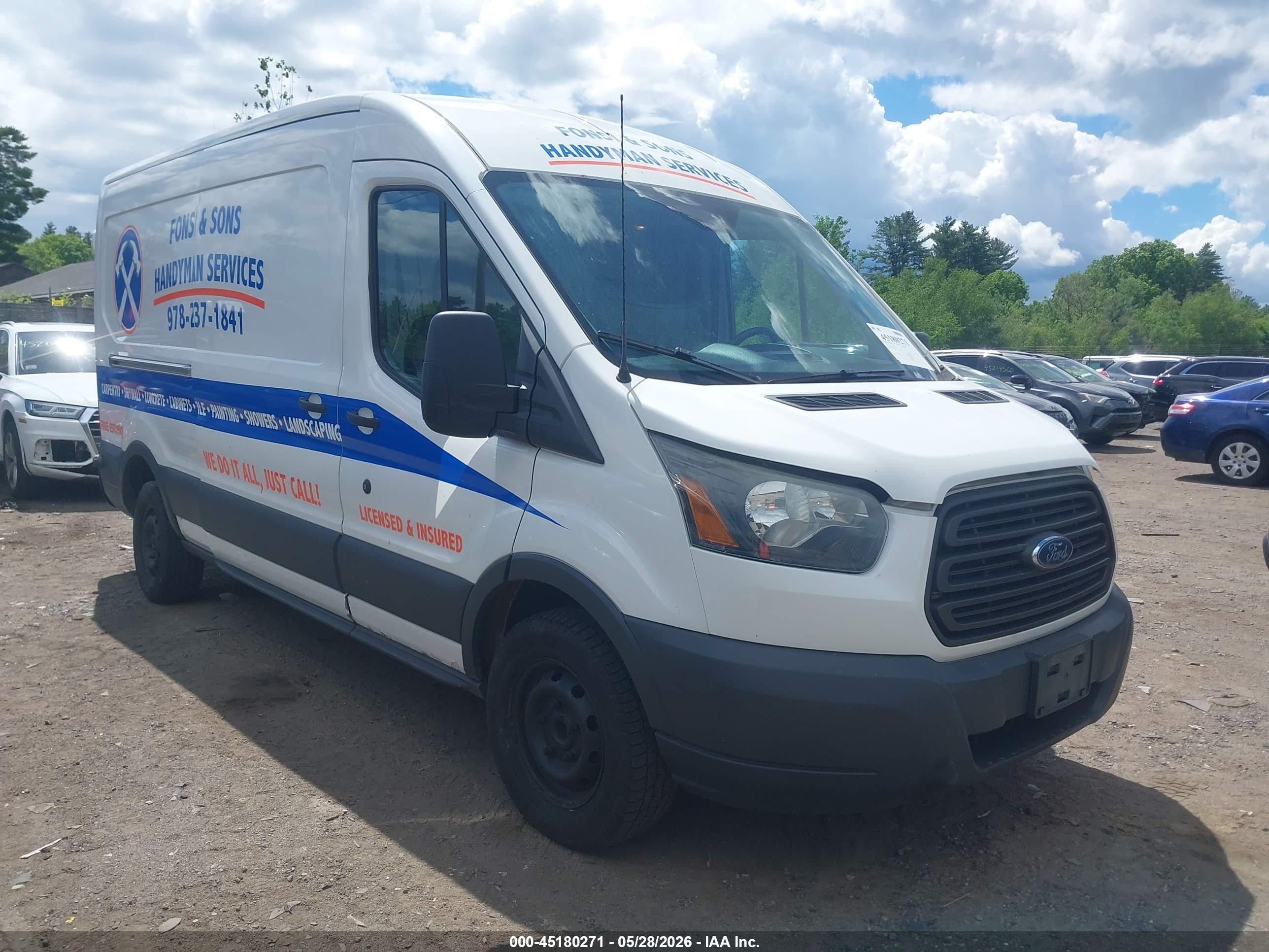2015 Ford Transit-250   White vin: 1FTNR2CMXFKA78272