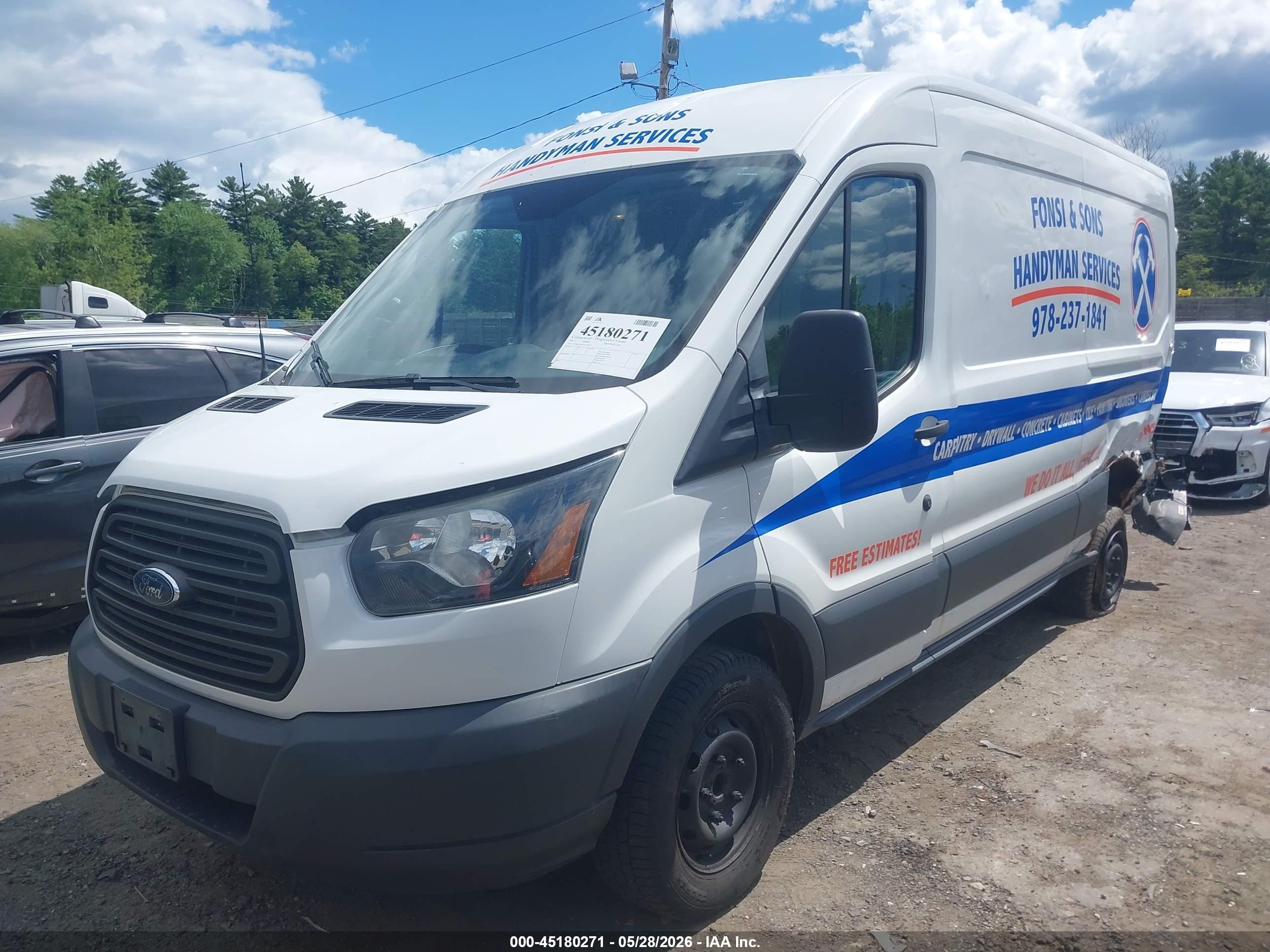 2015 Ford Transit-250   White vin: 1FTNR2CMXFKA78272