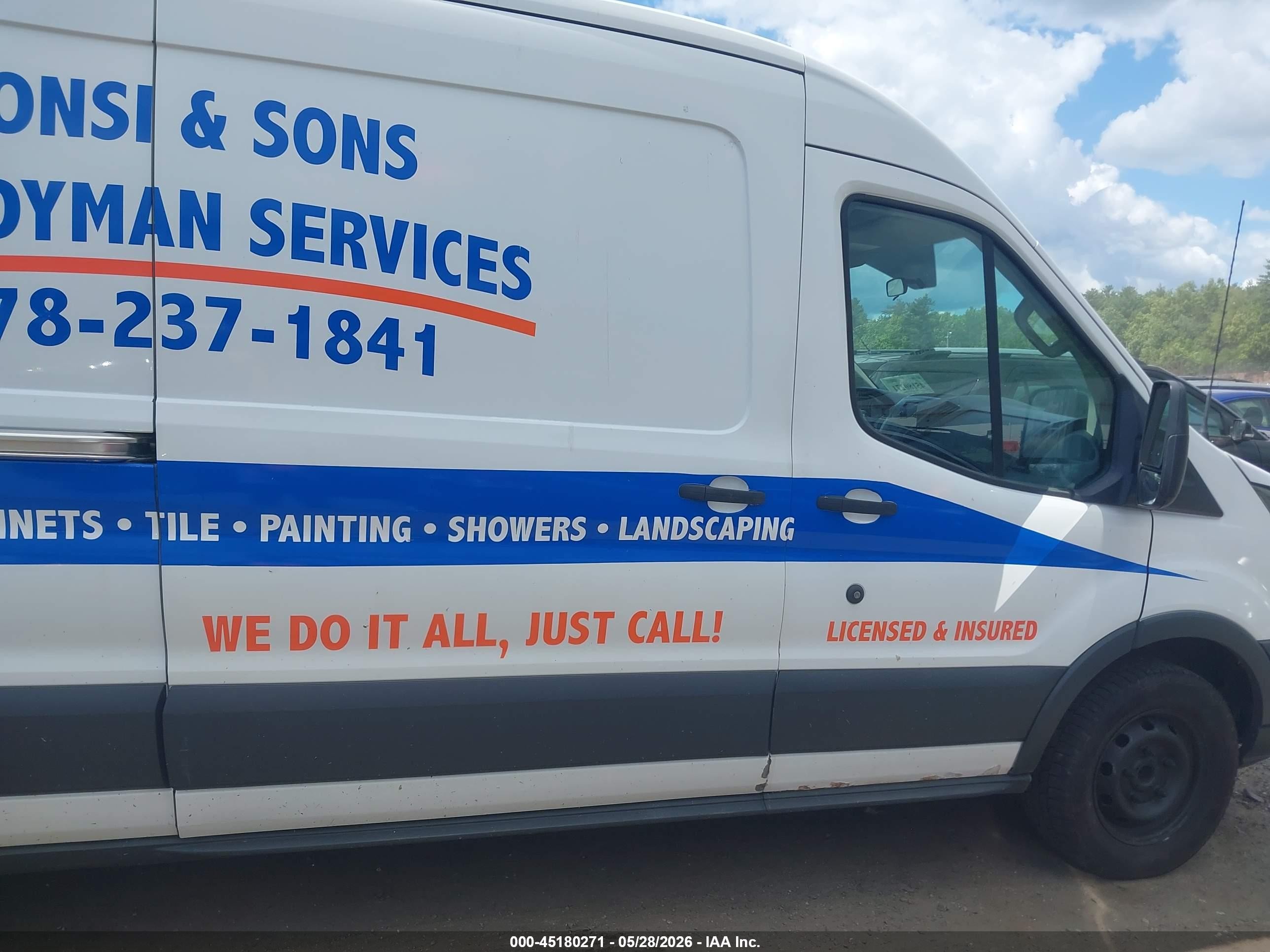 2015 Ford Transit-250   White vin: 1FTNR2CMXFKA78272