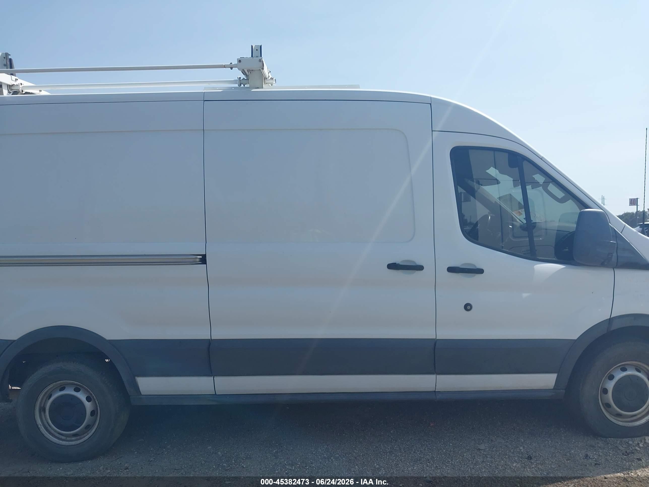 2015 Ford Transit-250   White vin: 1FTNR2CMXFKB25591