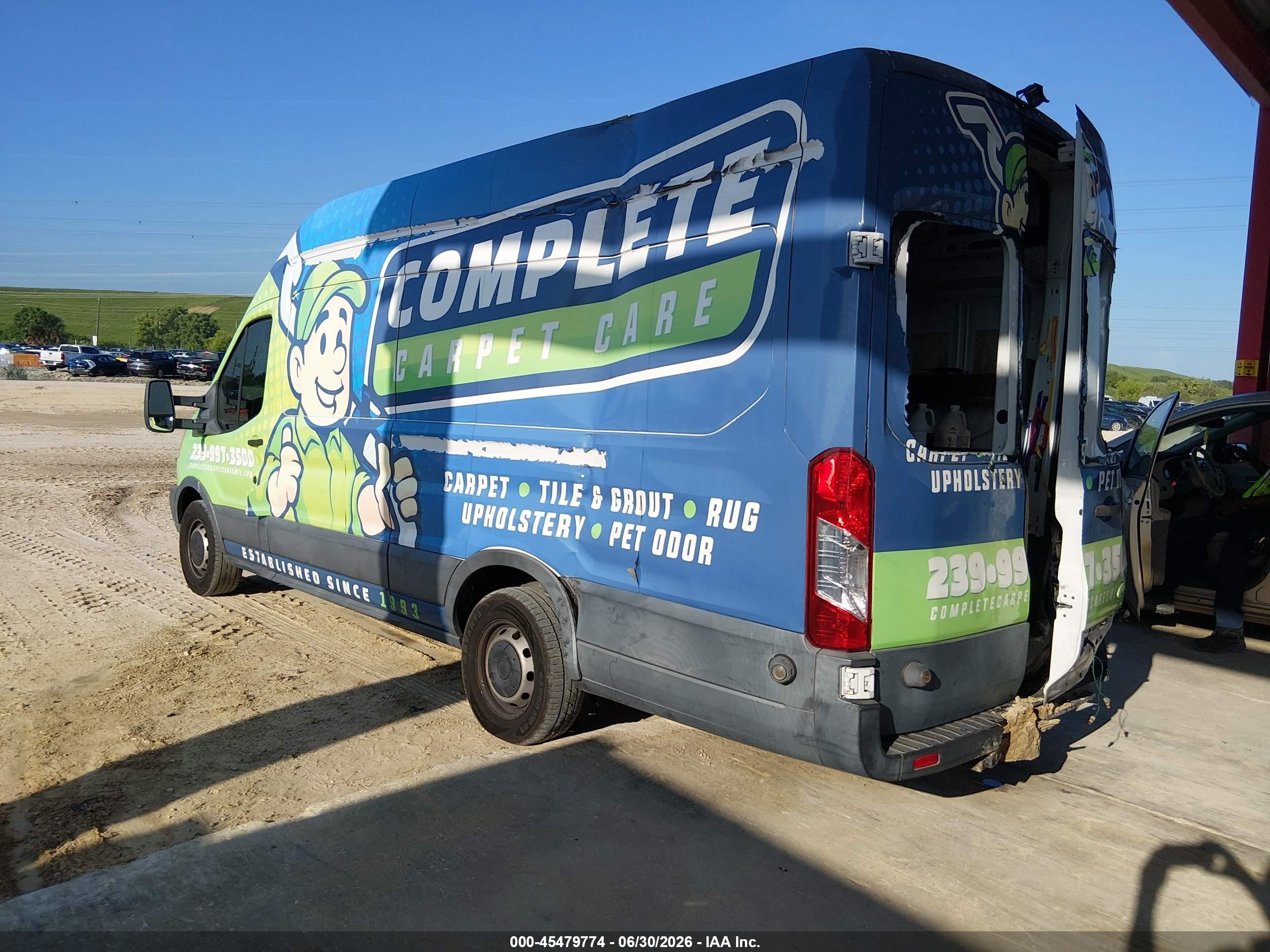 2015 Ford Transit-250   Green vin: 1FTNR3XG4FKA81095