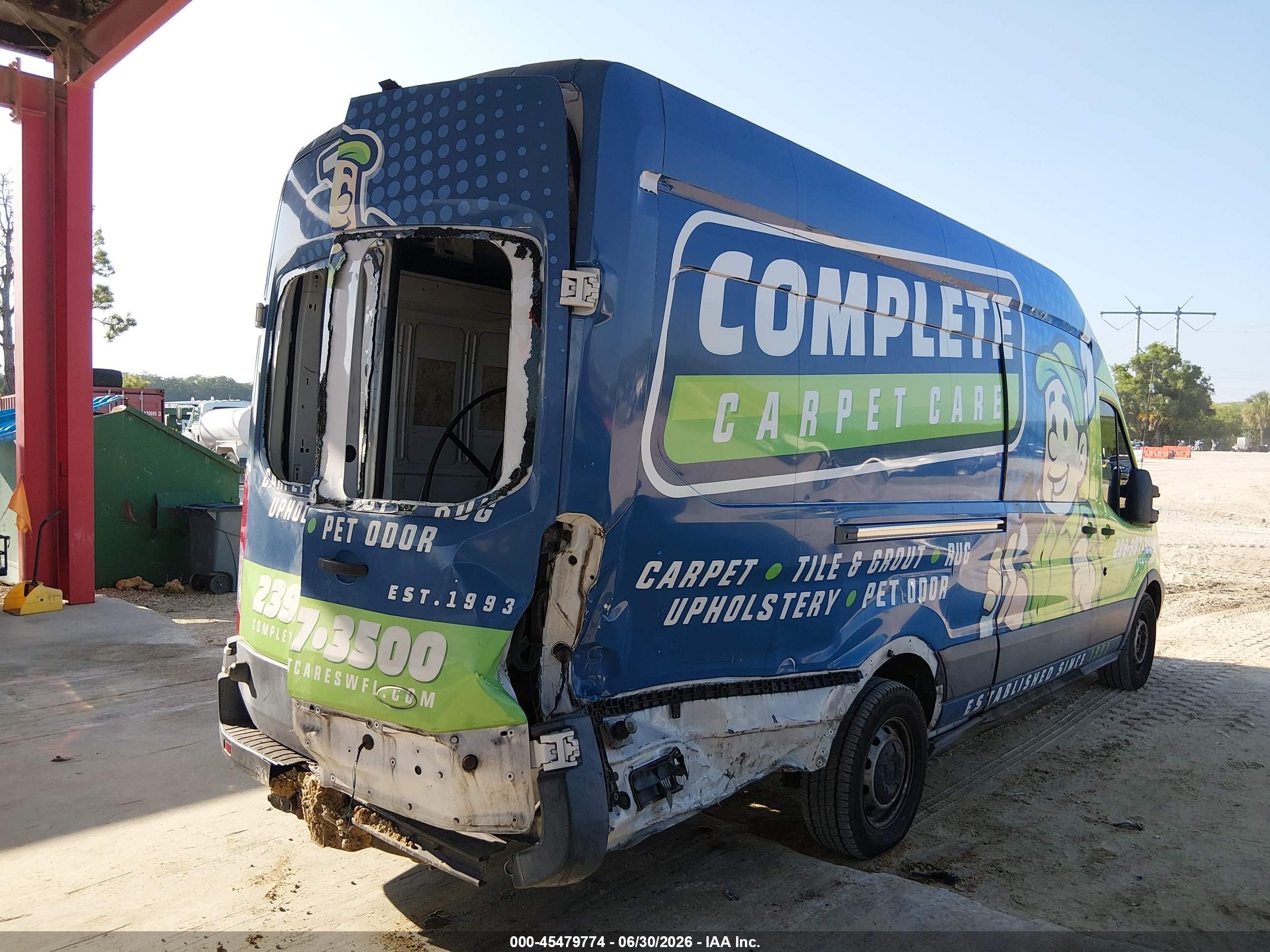 2015 Ford Transit-250   Green vin: 1FTNR3XG4FKA81095