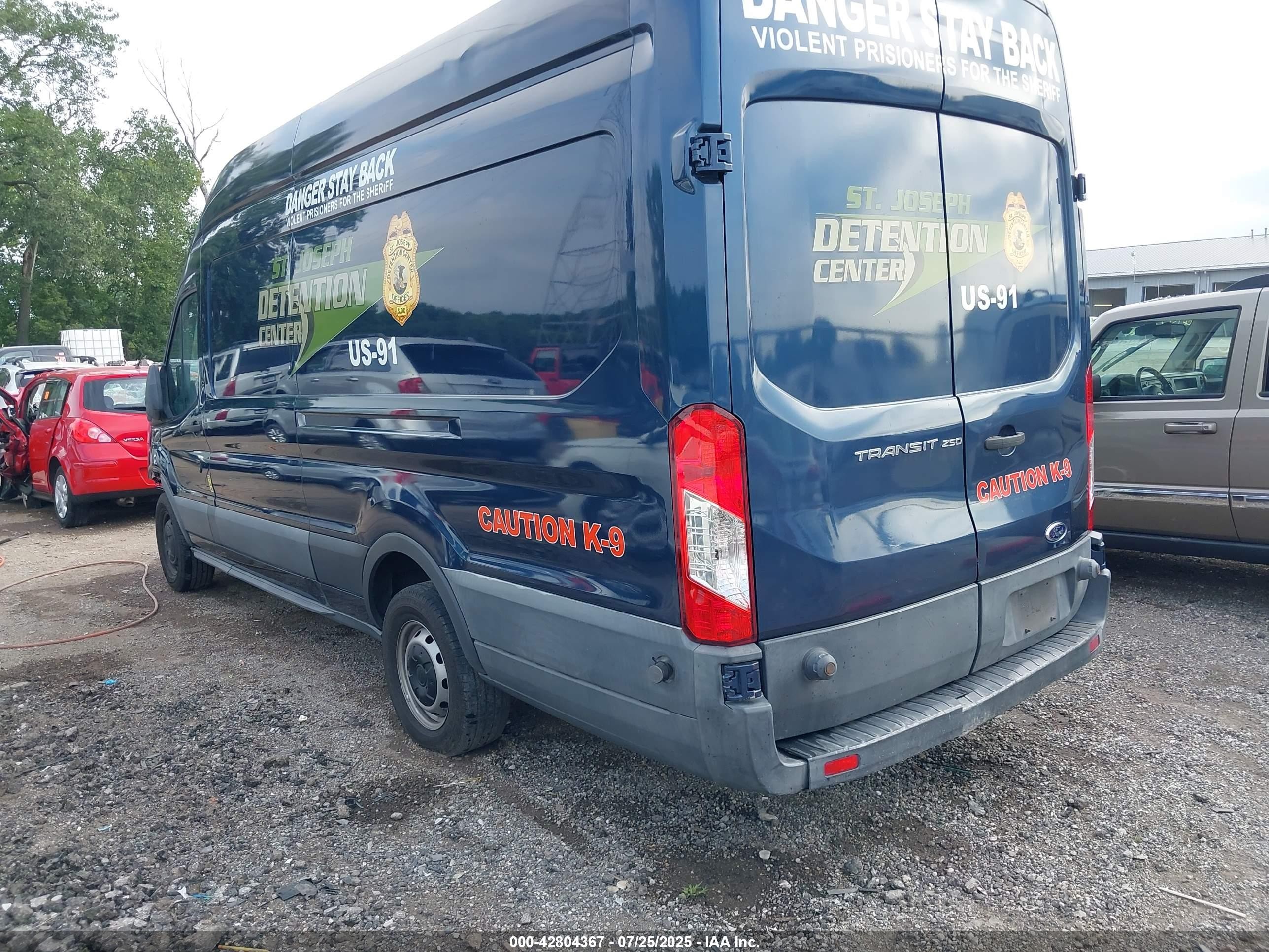 2015 Ford Transit-250 Синий vin: 1FTNR3XM4FKA12798