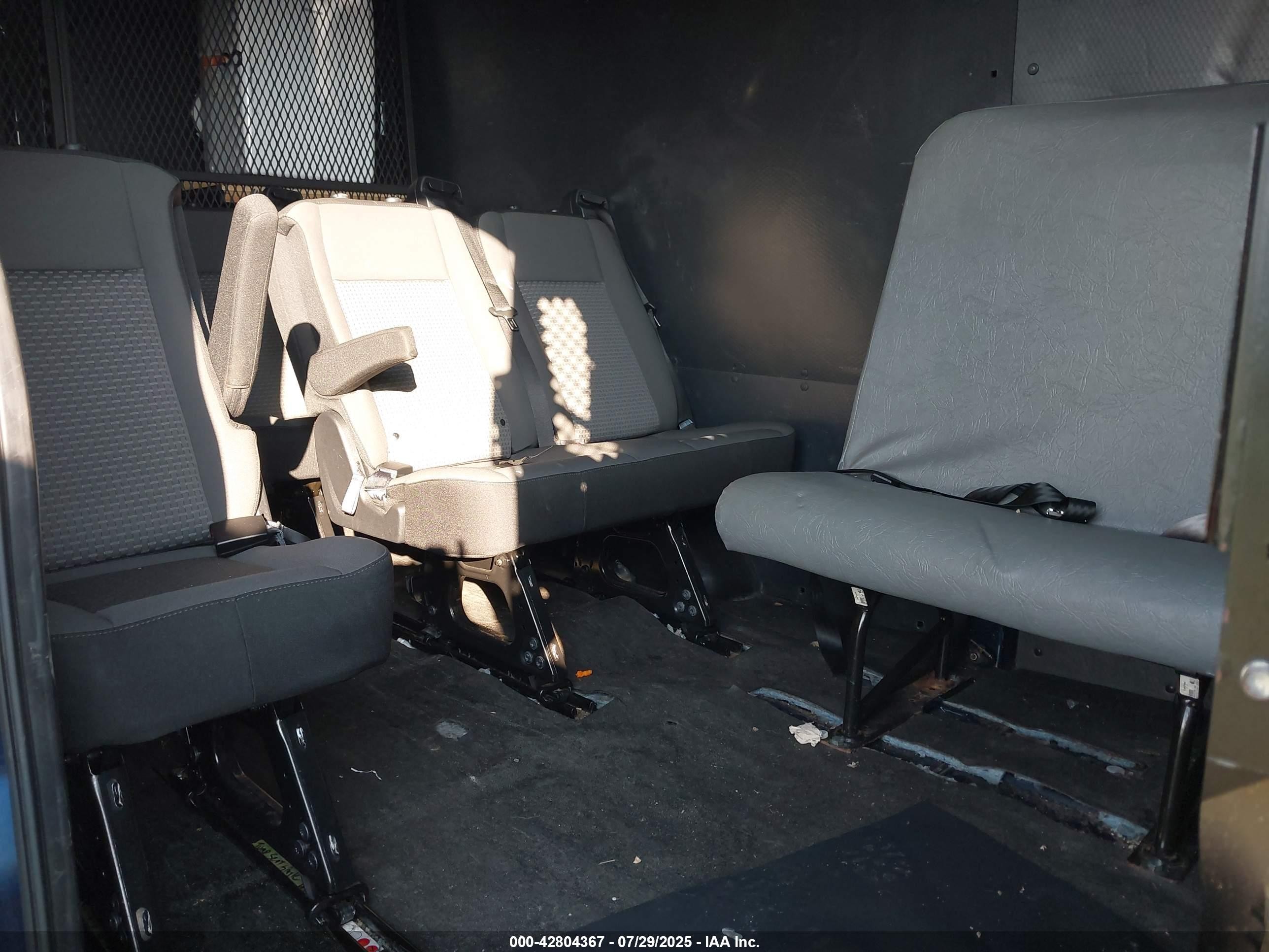 2015 Ford Transit-250 Синий vin: 1FTNR3XM4FKA12798