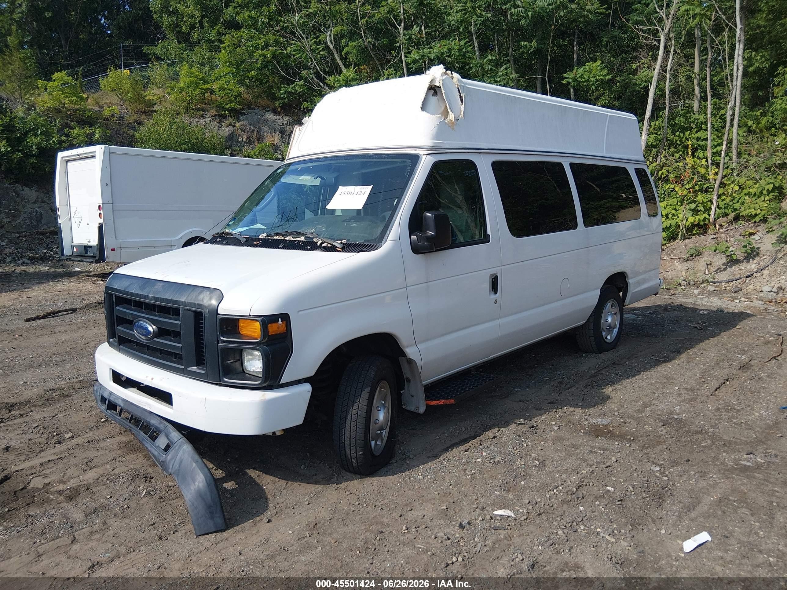 2009 Ford E-150 Commercial White vin: 1FTNS14W89DA90881
