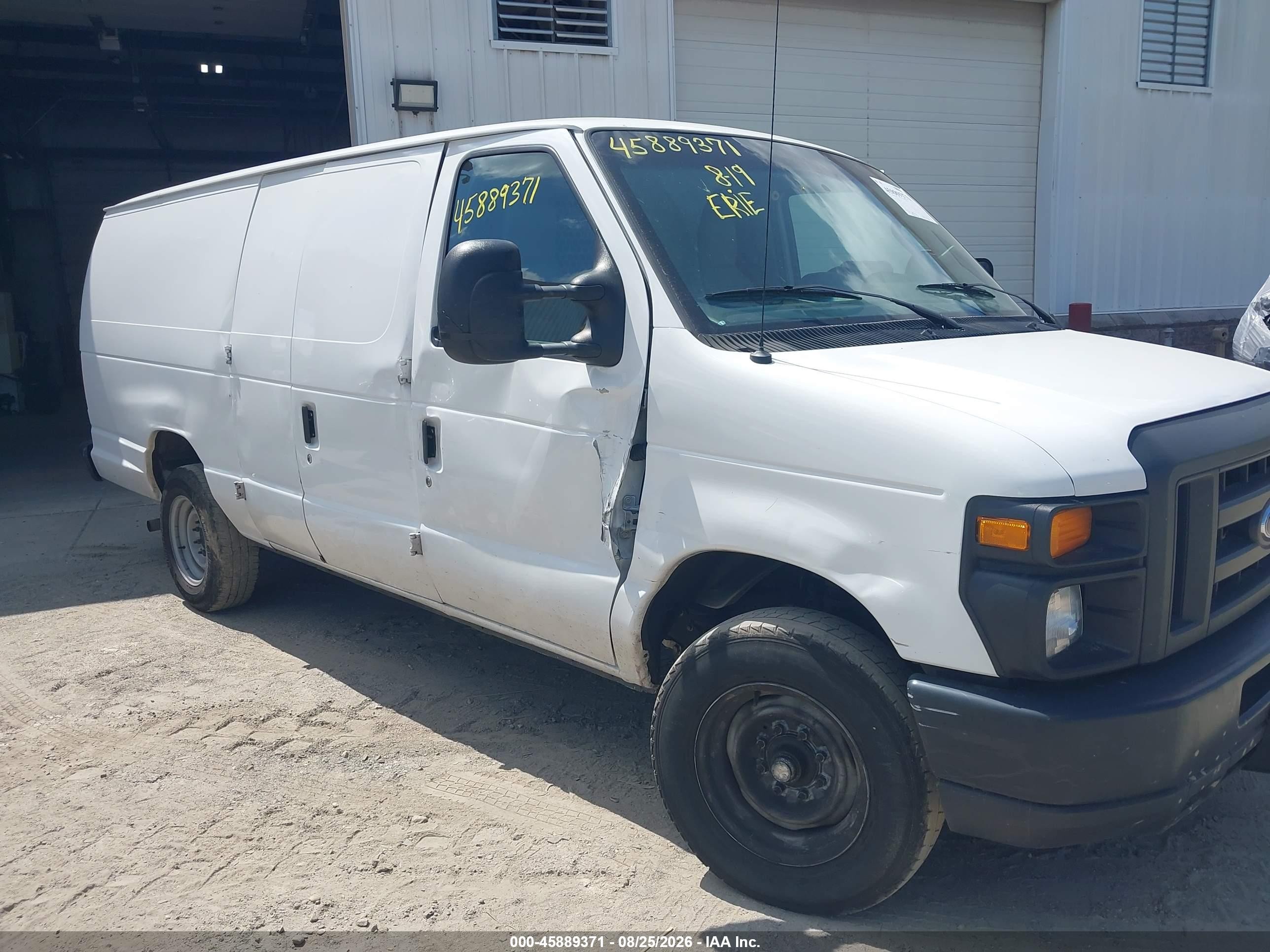 2013 Ford E-150 Commercial White vin: 1FTNS1EW0DDB33651