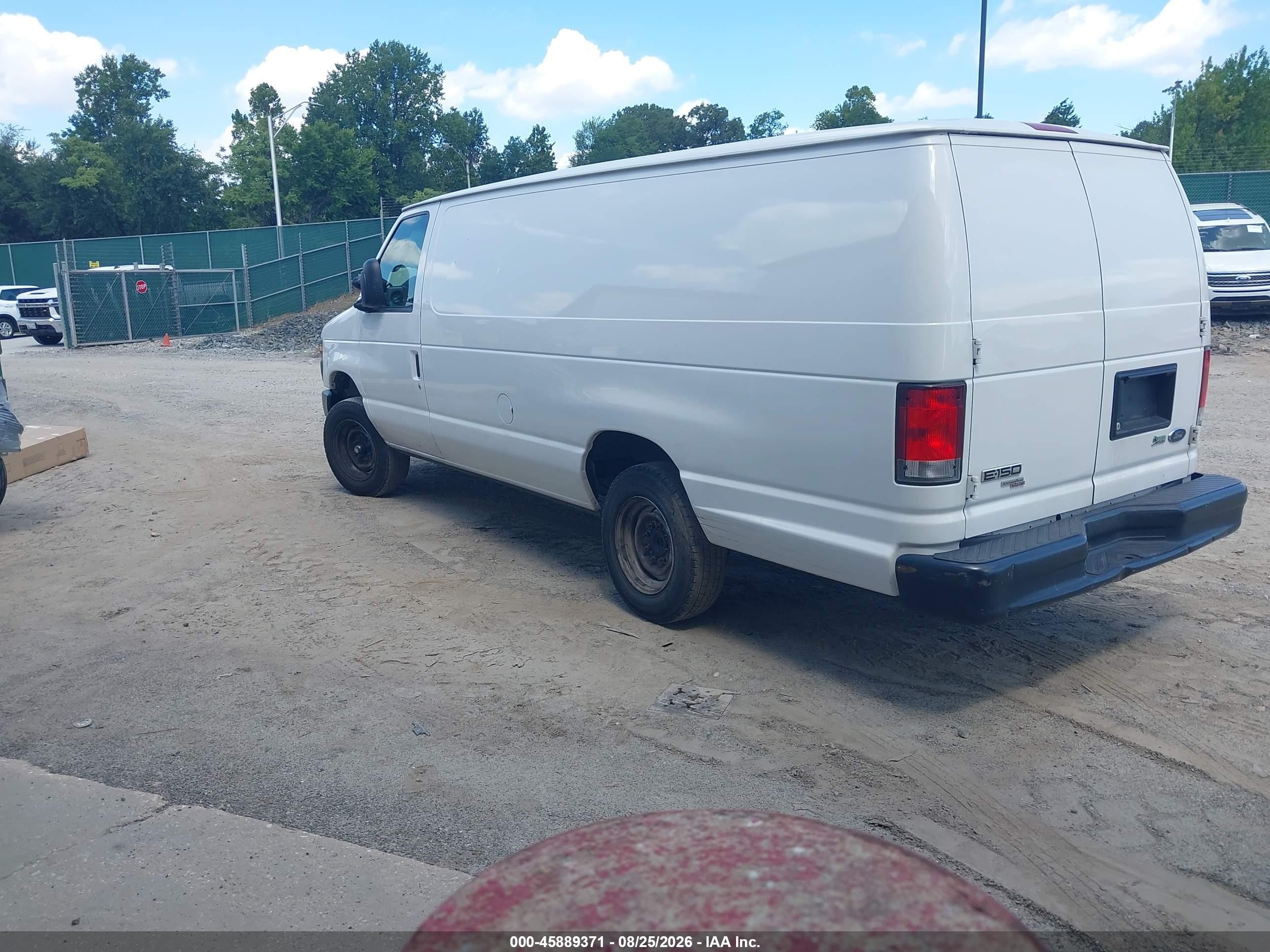 2013 Ford E-150 Commercial White vin: 1FTNS1EW0DDB33651
