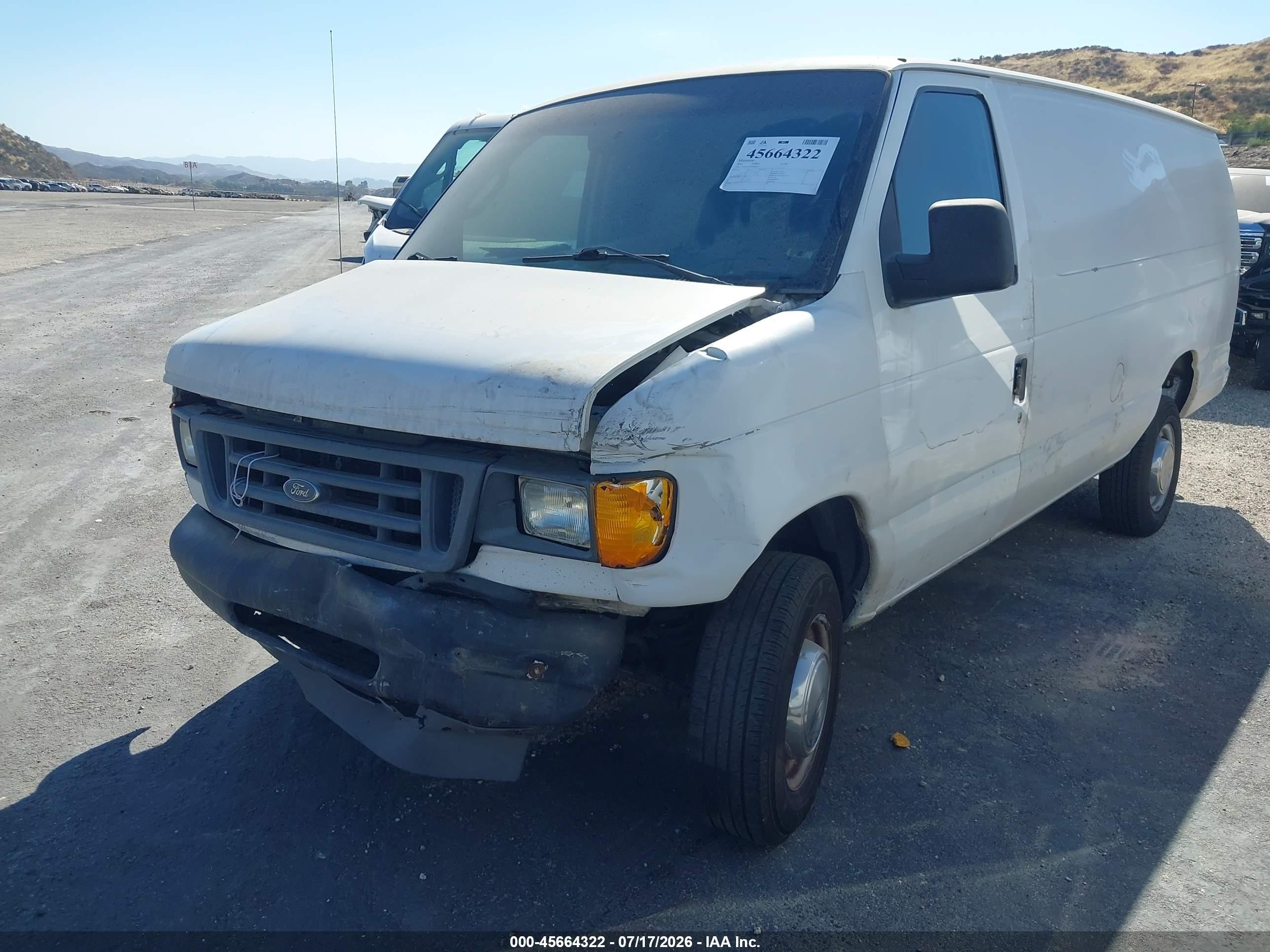 2003 Ford E-250 Commercial/recreational Белый vin: 1FTNS24L03HB87777