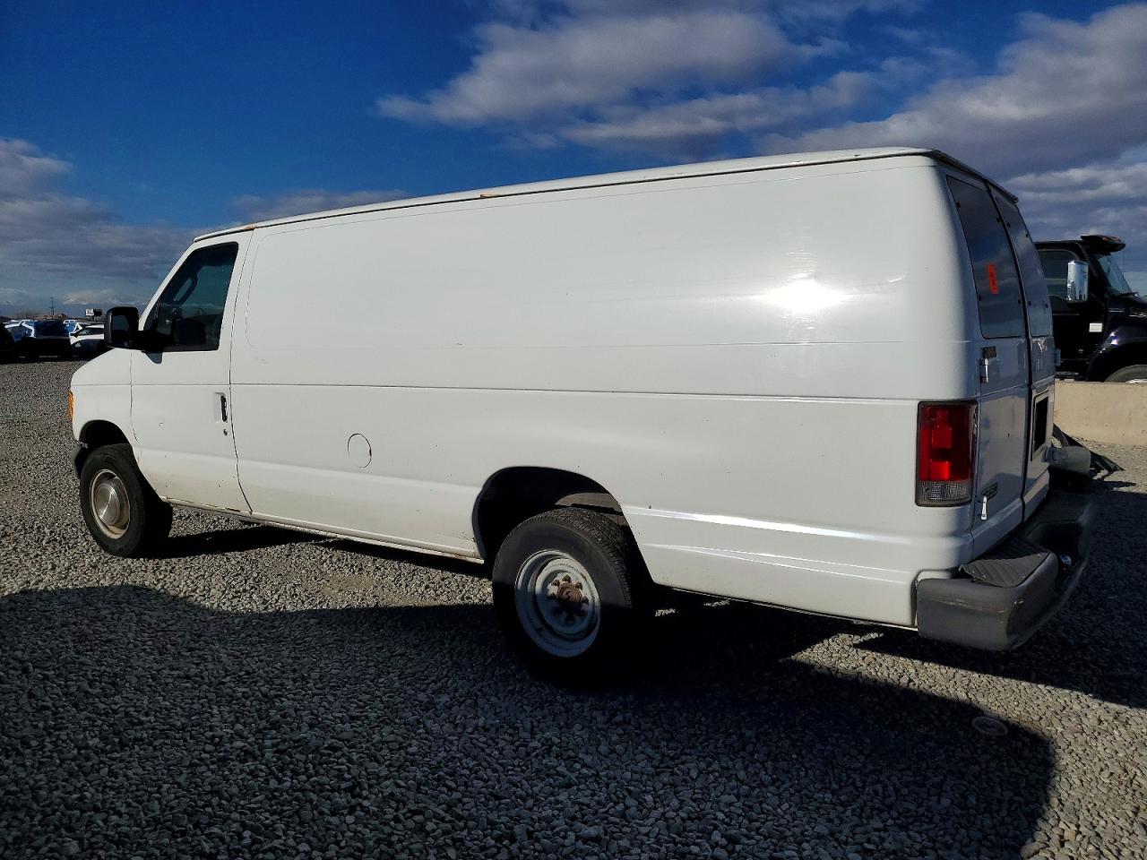 2003 Ford Econoline E250 Van White vin: 1FTNS24L13HA09439
