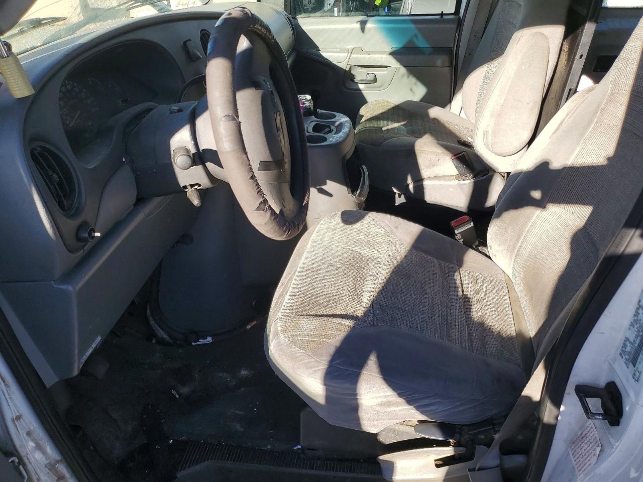 2003 Ford Econoline E250 Van White vin: 1FTNS24L13HA09439