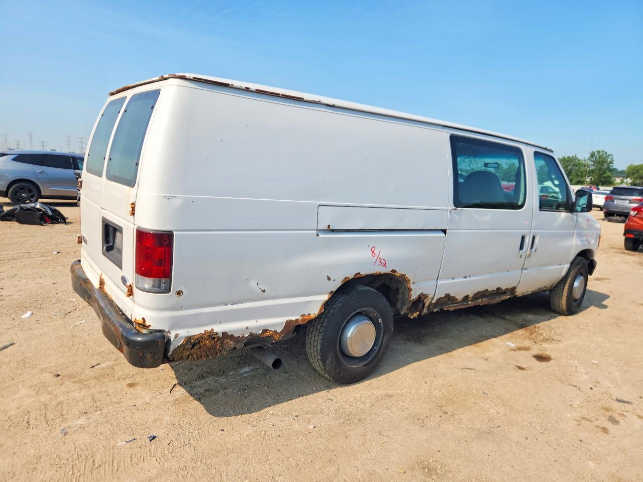 2005 Ford Econoline E250 Van Белый vin: 1FTNS24L15HA19875
