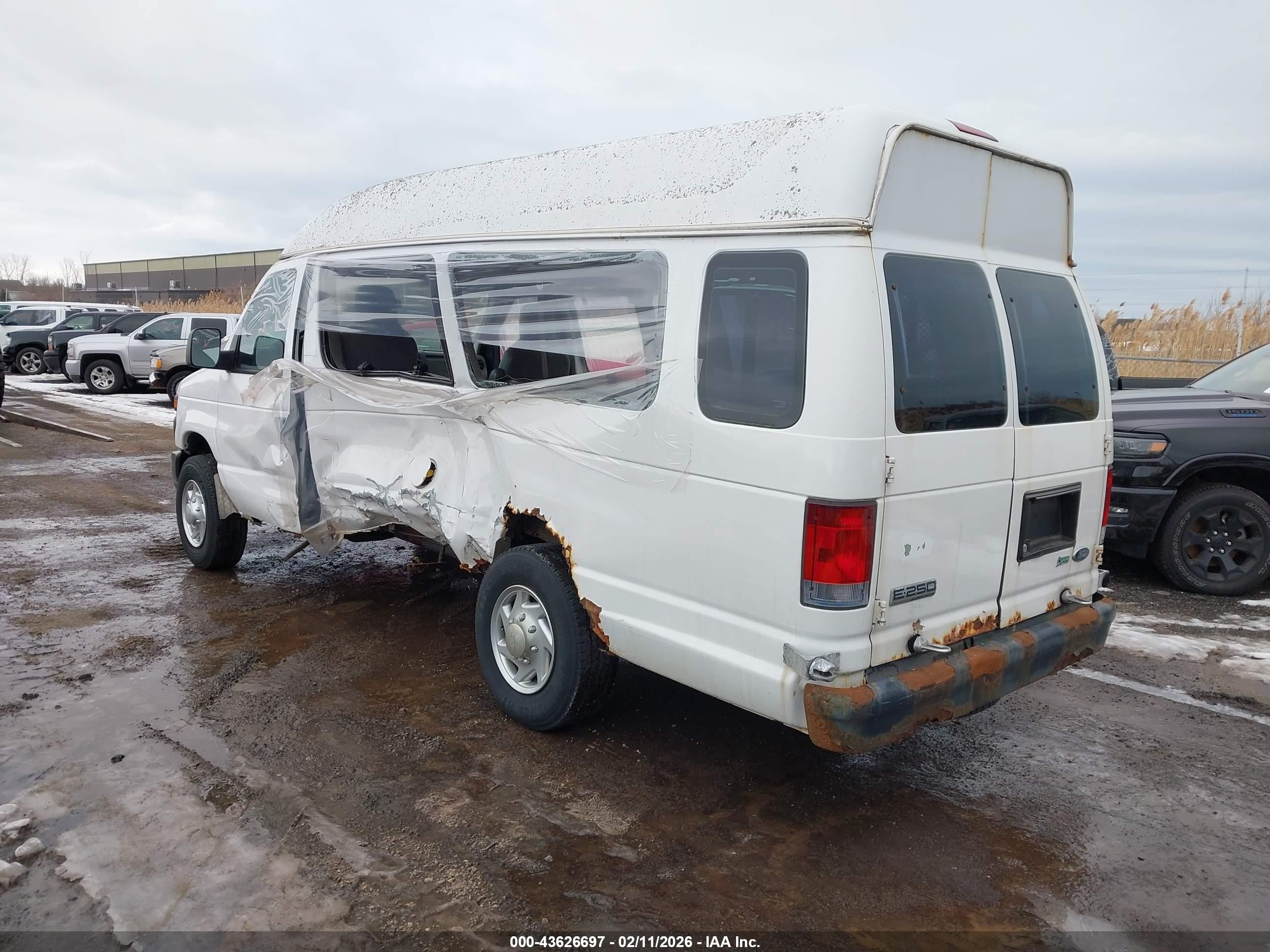 2009 Ford E-250 Commercial/recreational Белый vin: 1FTNS24L39DA46086