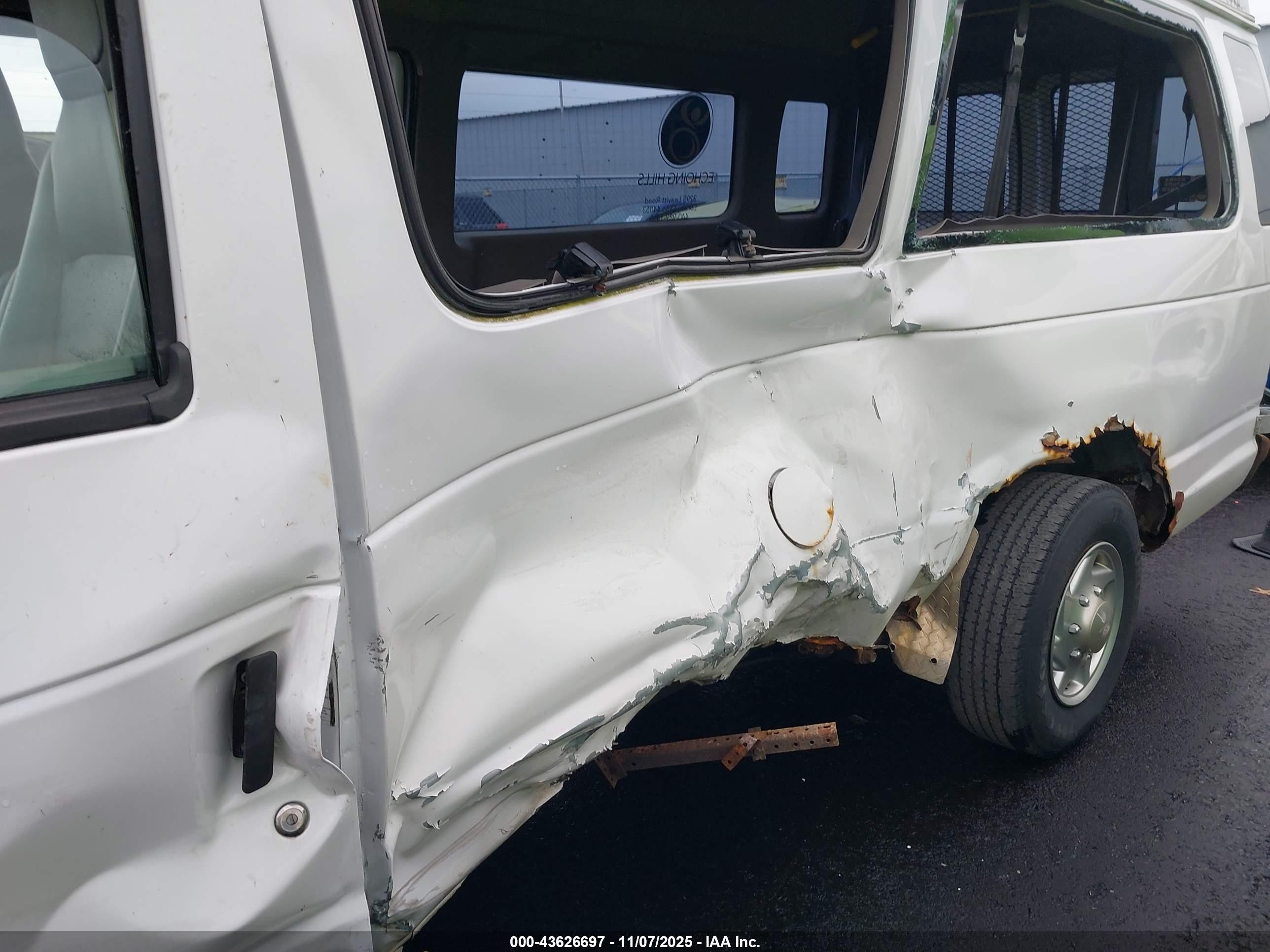2009 Ford E-250 Commercial/recreational Белый vin: 1FTNS24L39DA46086