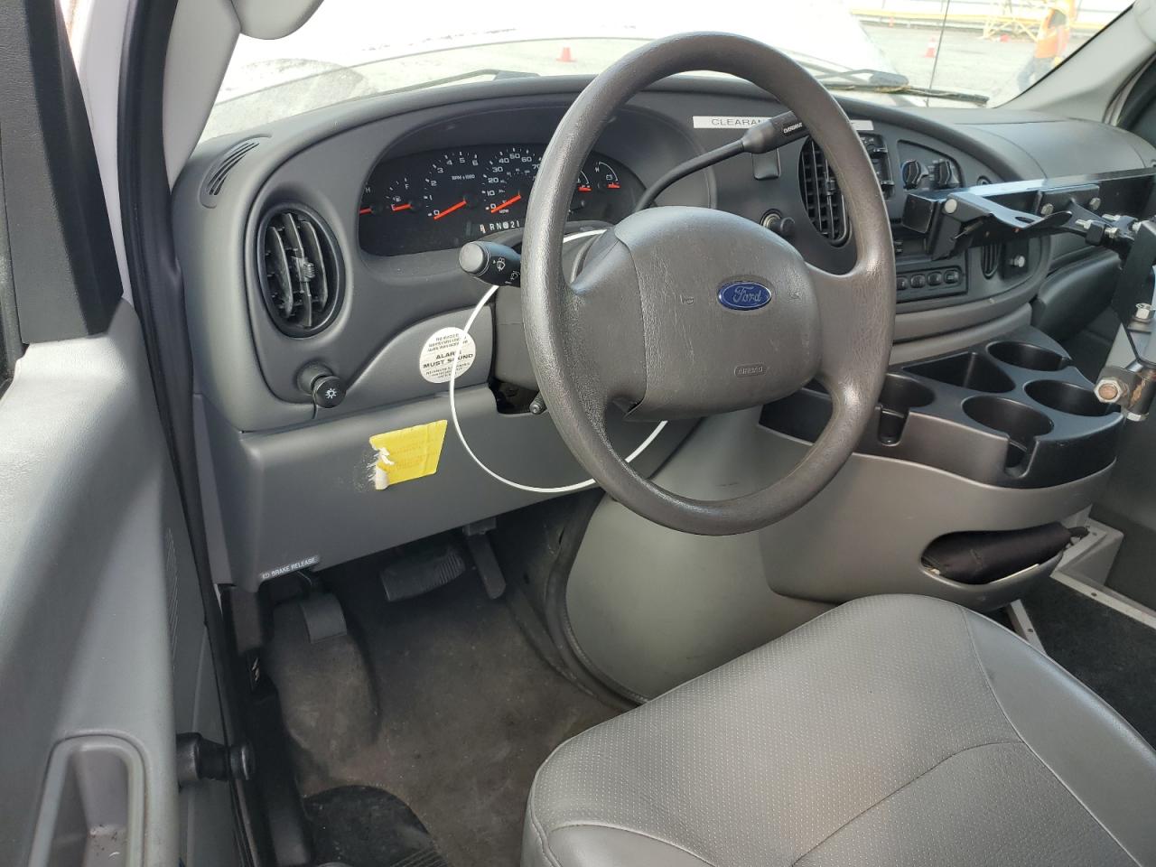 2006 Ford Econoline E250 Van Белый vin: 1FTNS24L46HA61944