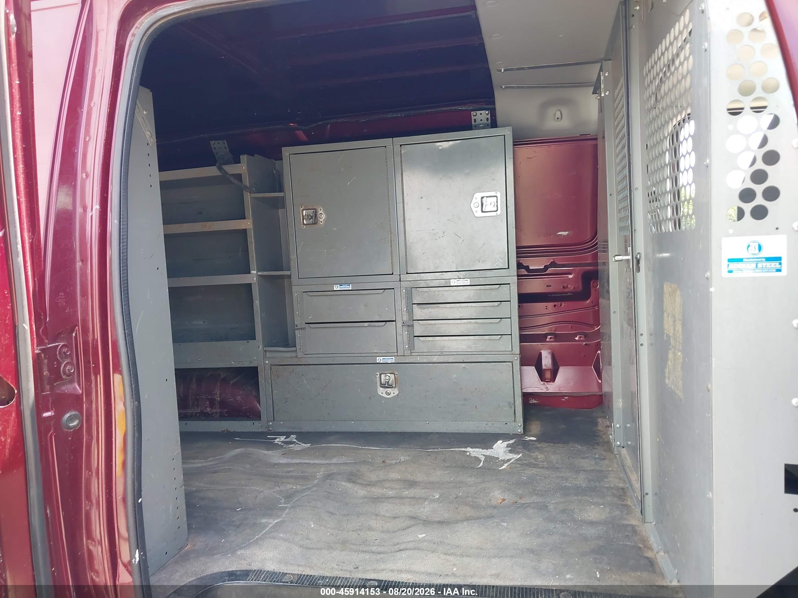 2005 Ford E-250 Commercial/recreational Red vin: 1FTNS24L95HB42713