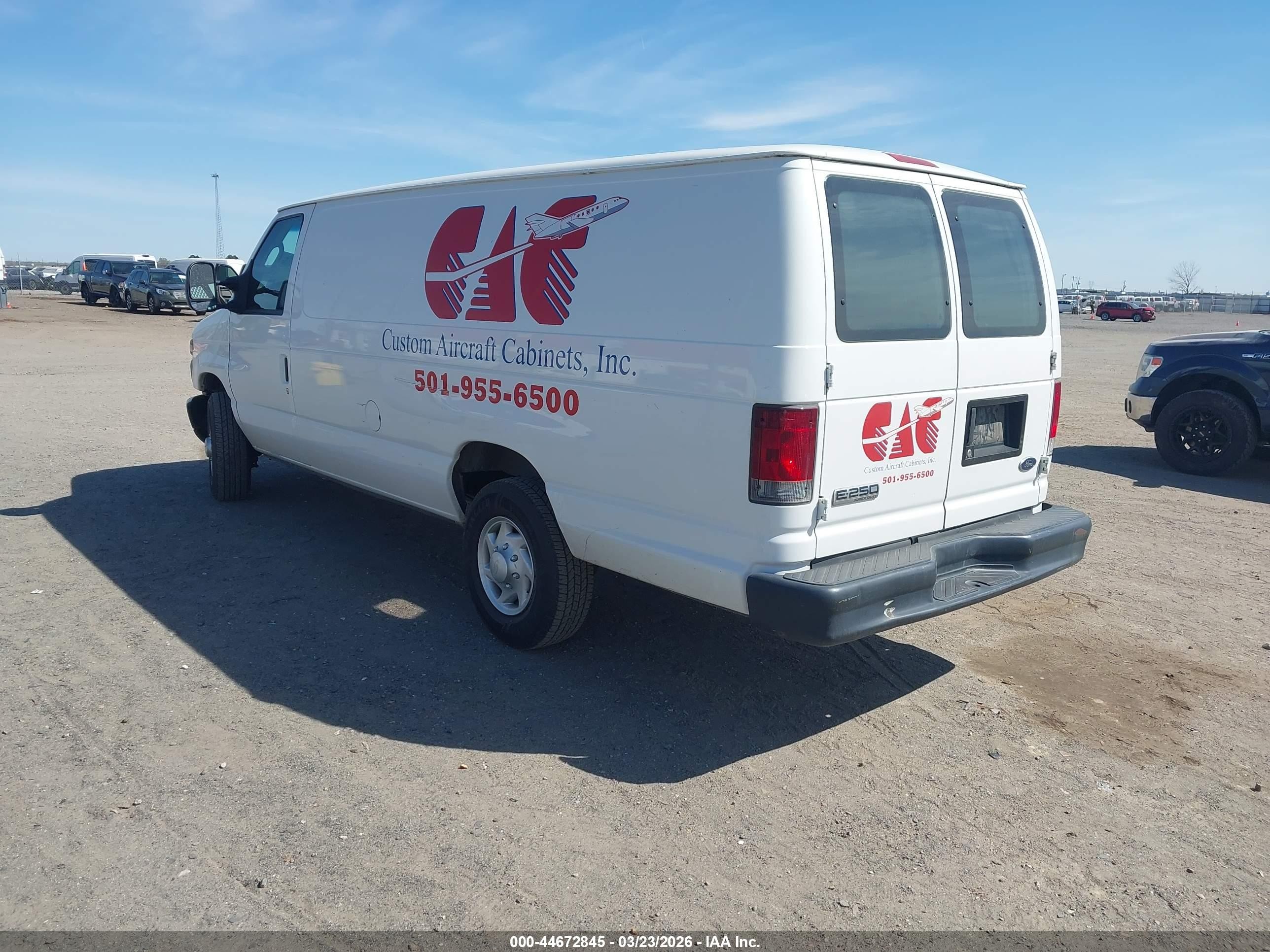 2008 Ford E-250 Commercial/recreational Белый vin: 1FTNS24L98DA19232