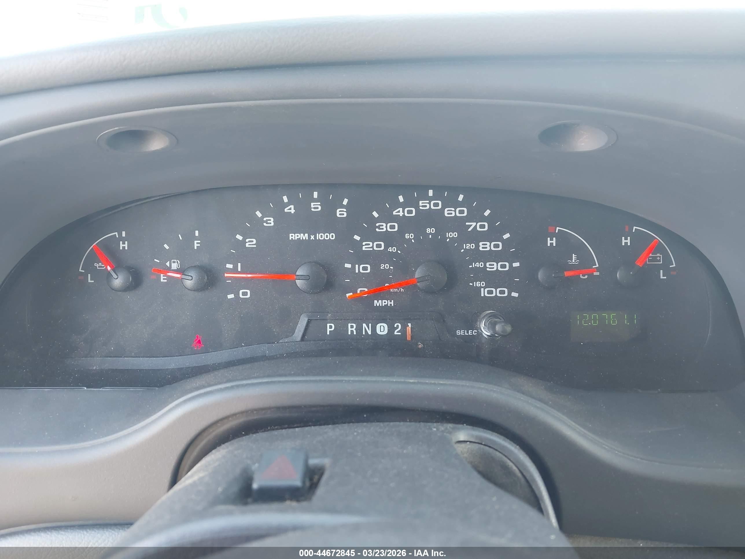 2008 Ford E-250 Commercial/recreational Белый vin: 1FTNS24L98DA19232