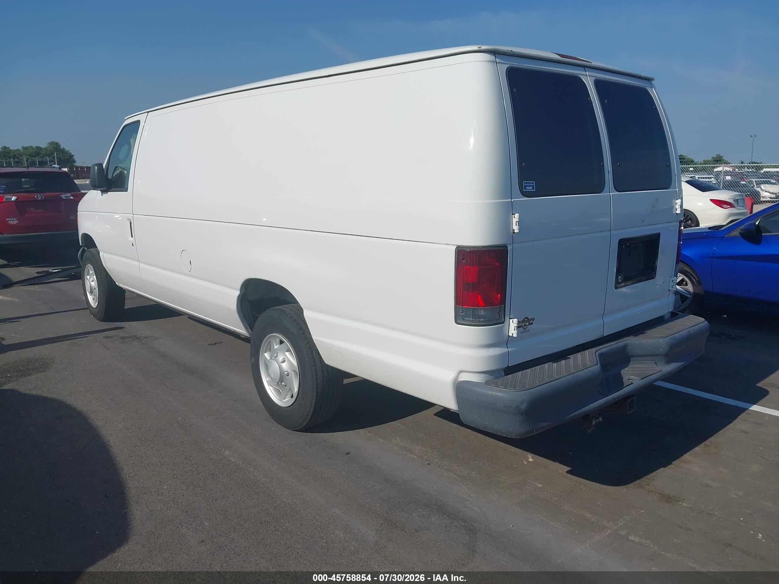 2007 Ford E-250 Commercial/recreational White vin: 1FTNS24LX7DA28360