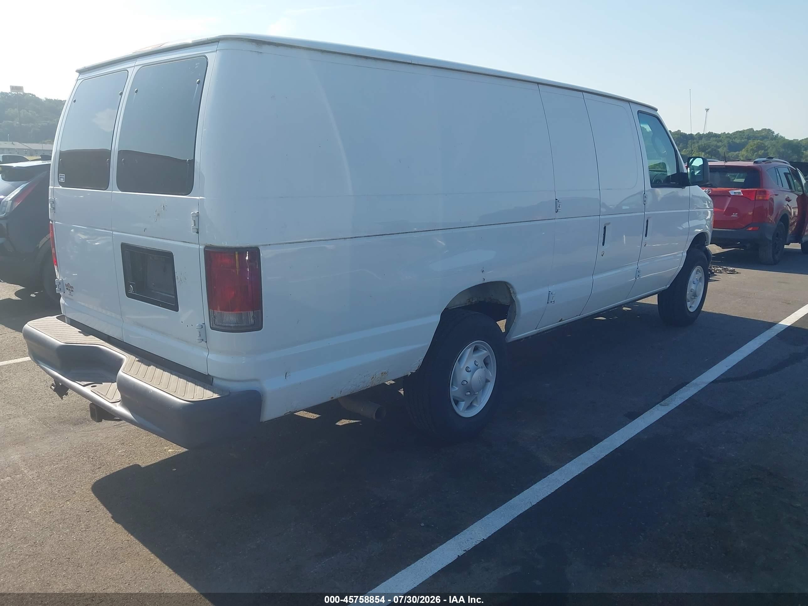 2007 Ford E-250 Commercial/recreational White vin: 1FTNS24LX7DA28360