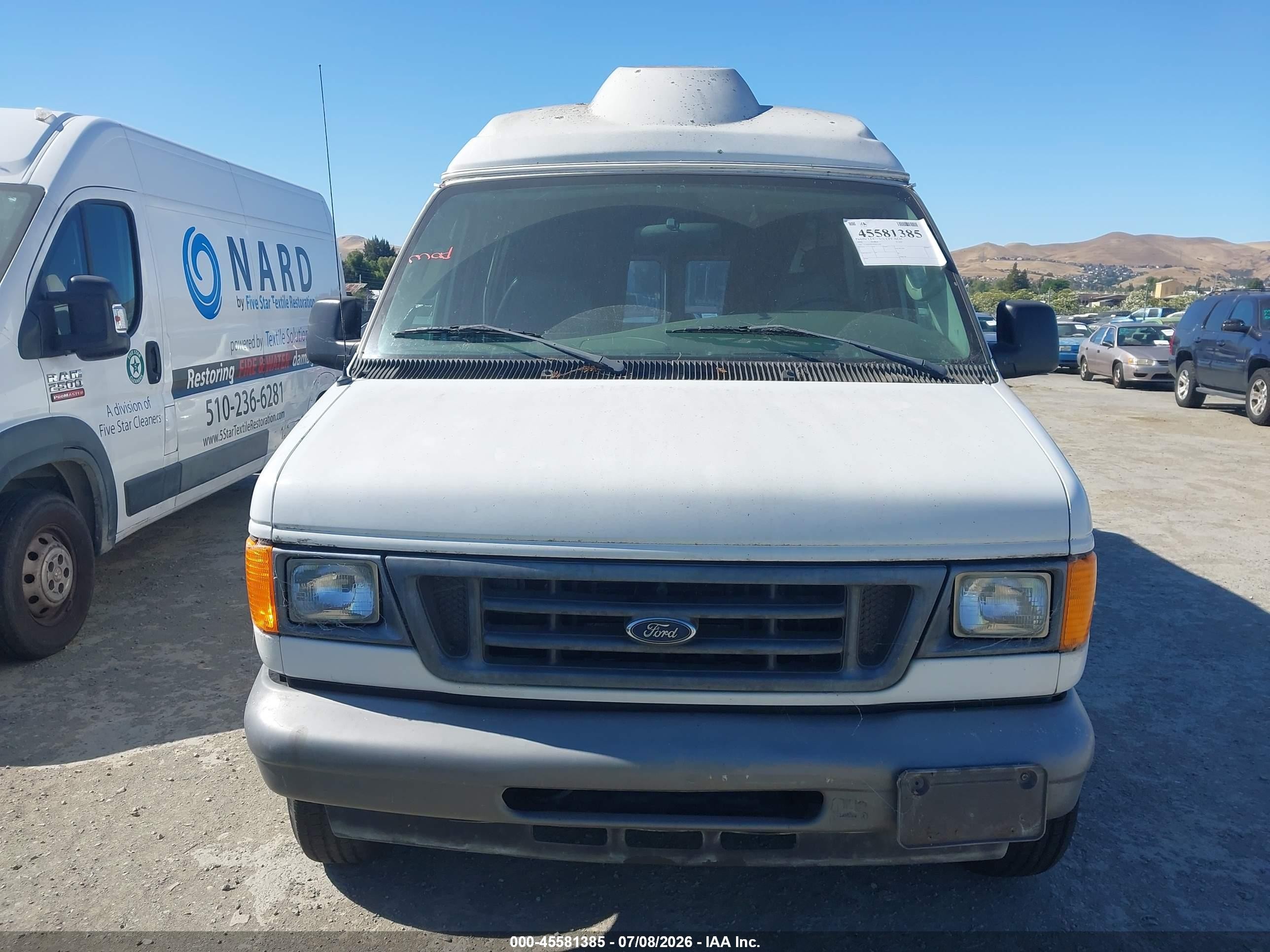 2006 Ford E-250 Commercial/recreational White vin: 1FTNS24W26DB37484