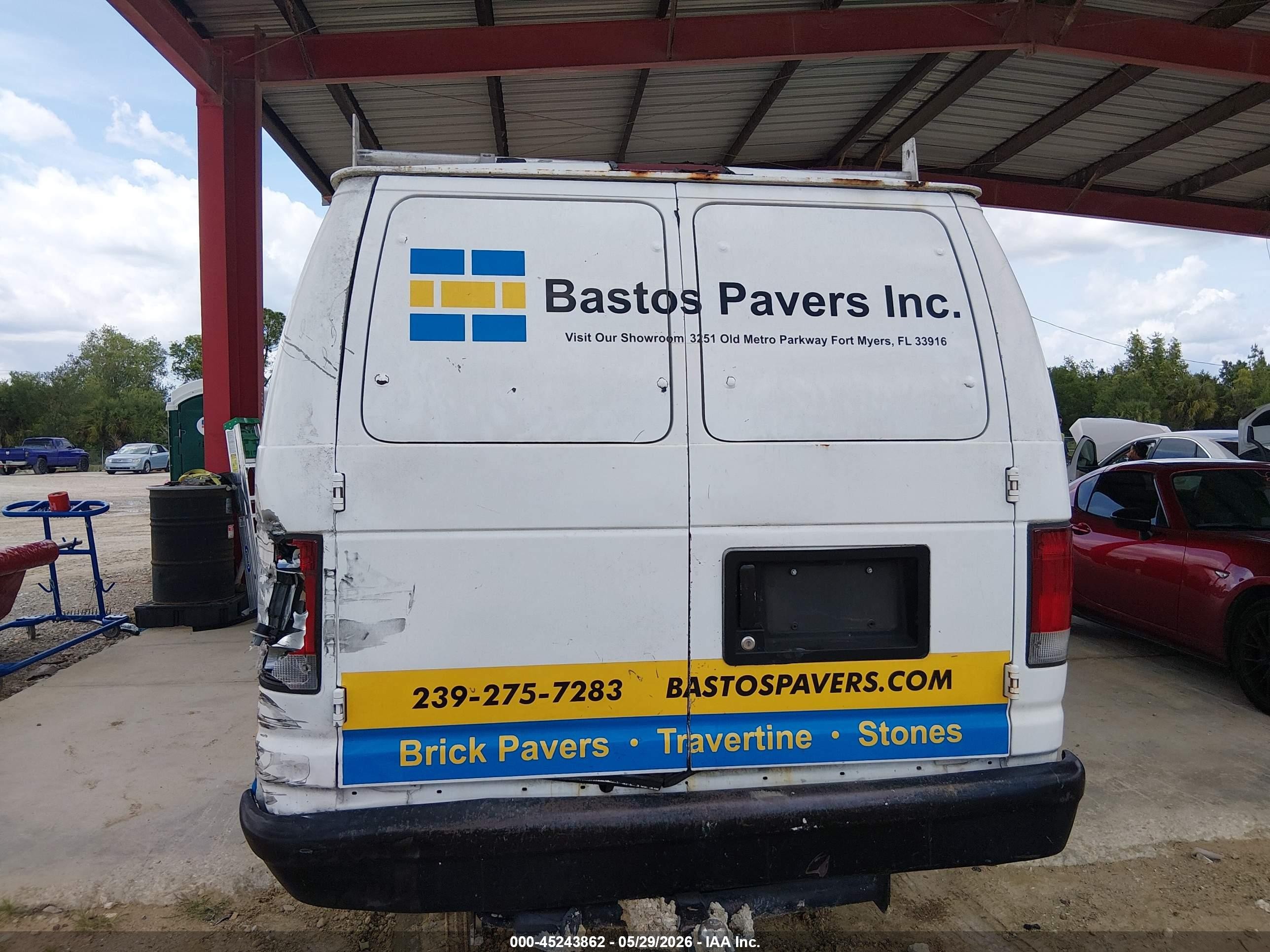 2006 Ford E-250 Commercial/recreational White vin: 1FTNS24W36HA05343