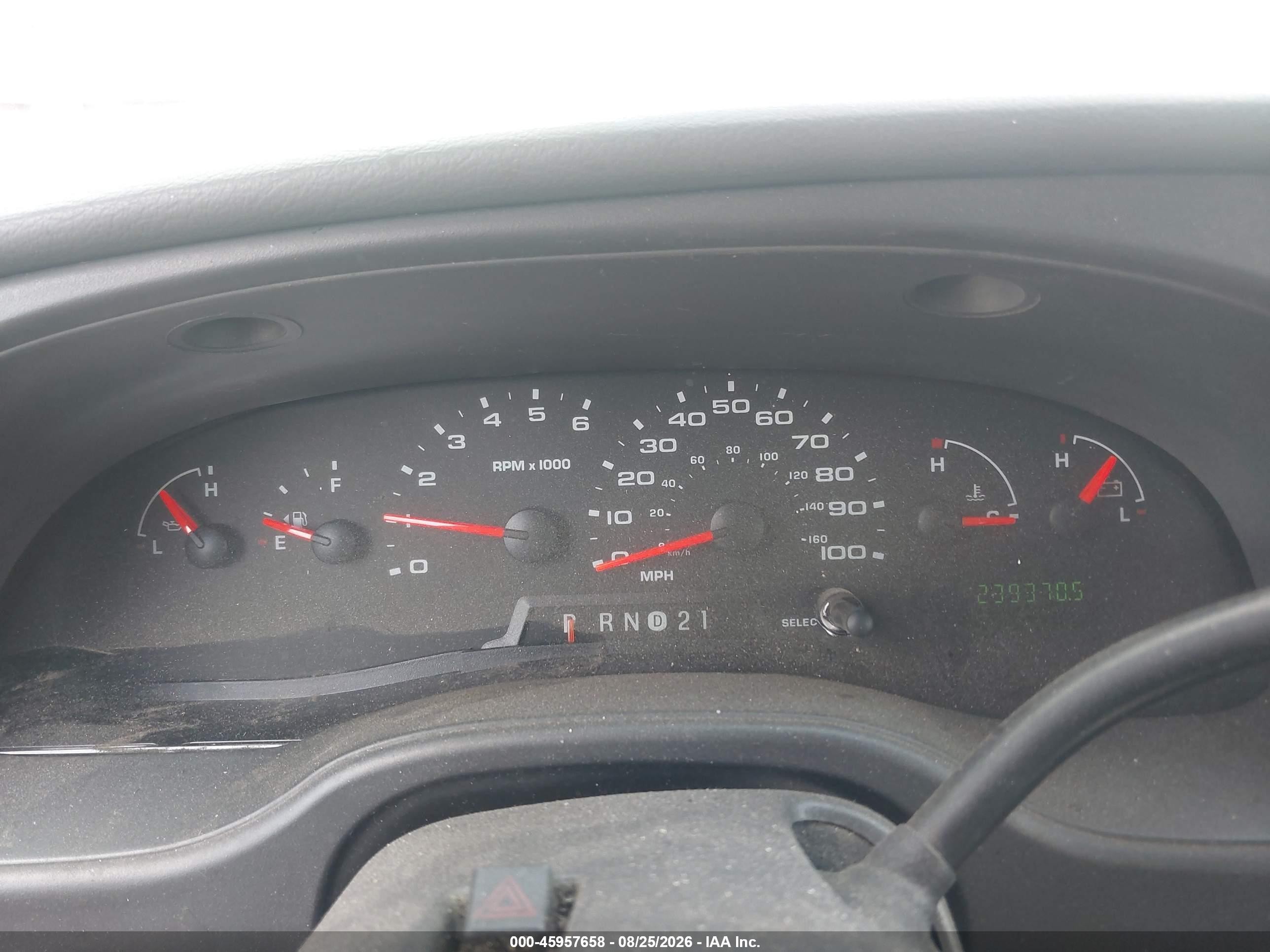 2008 Ford E-250 Commercial/recreational Gray vin: 1FTNS24W58DB05647