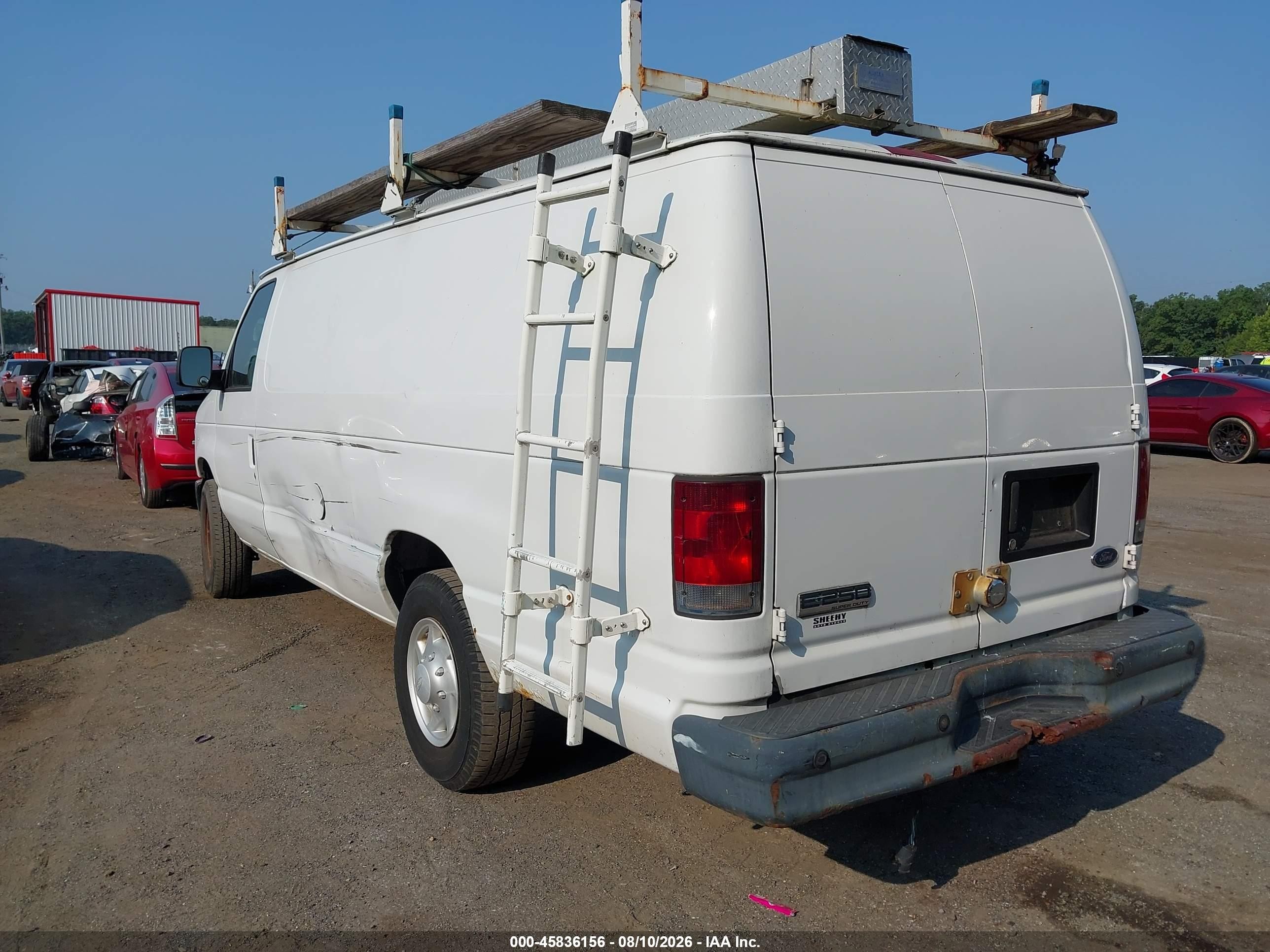 2008 Ford E-250 Commercial/recreational White vin: 1FTNS24W88DB05724
