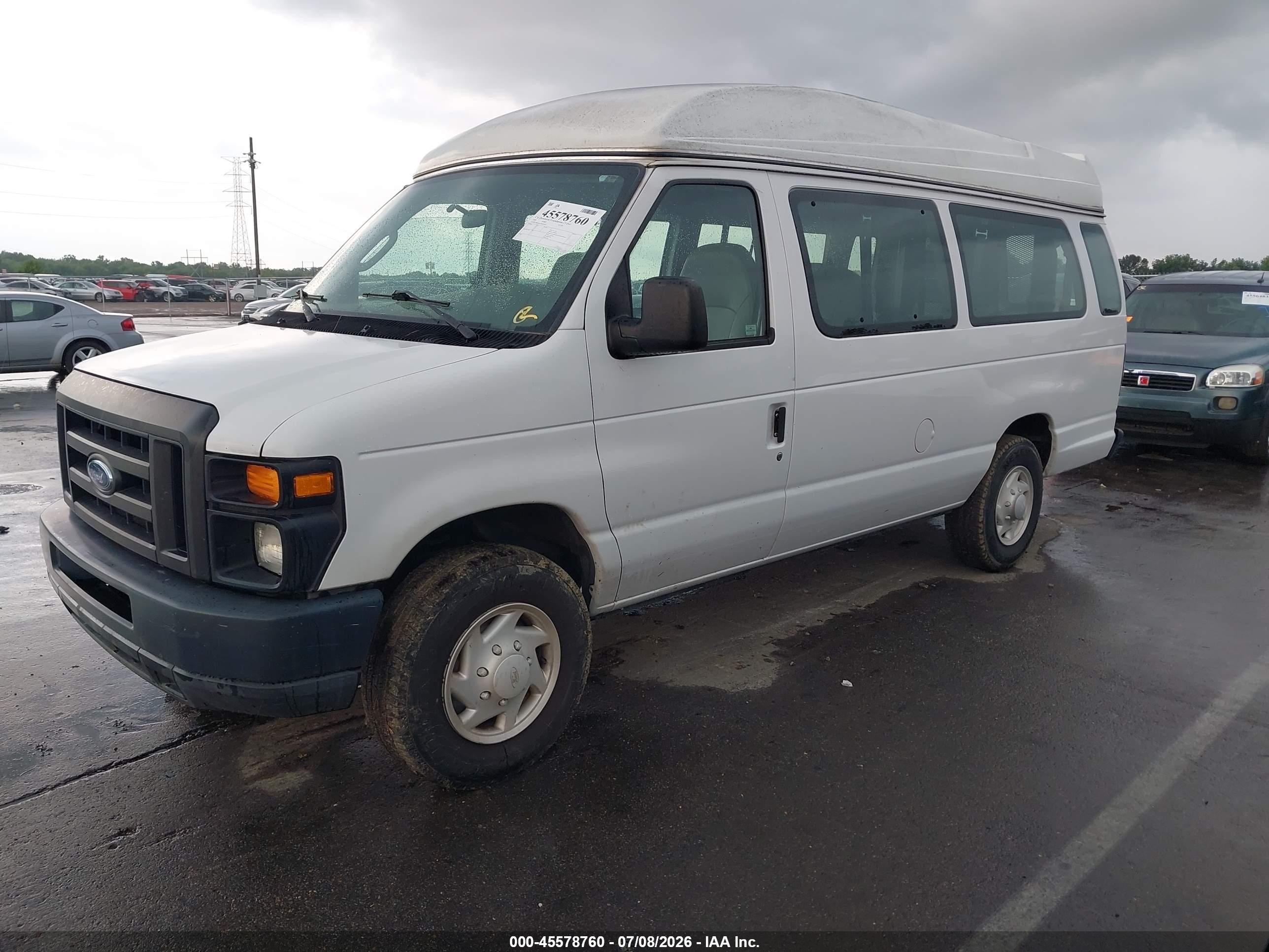 2008 Ford E-250 Commercial/recreational White vin: 1FTNS24WX8DB55038