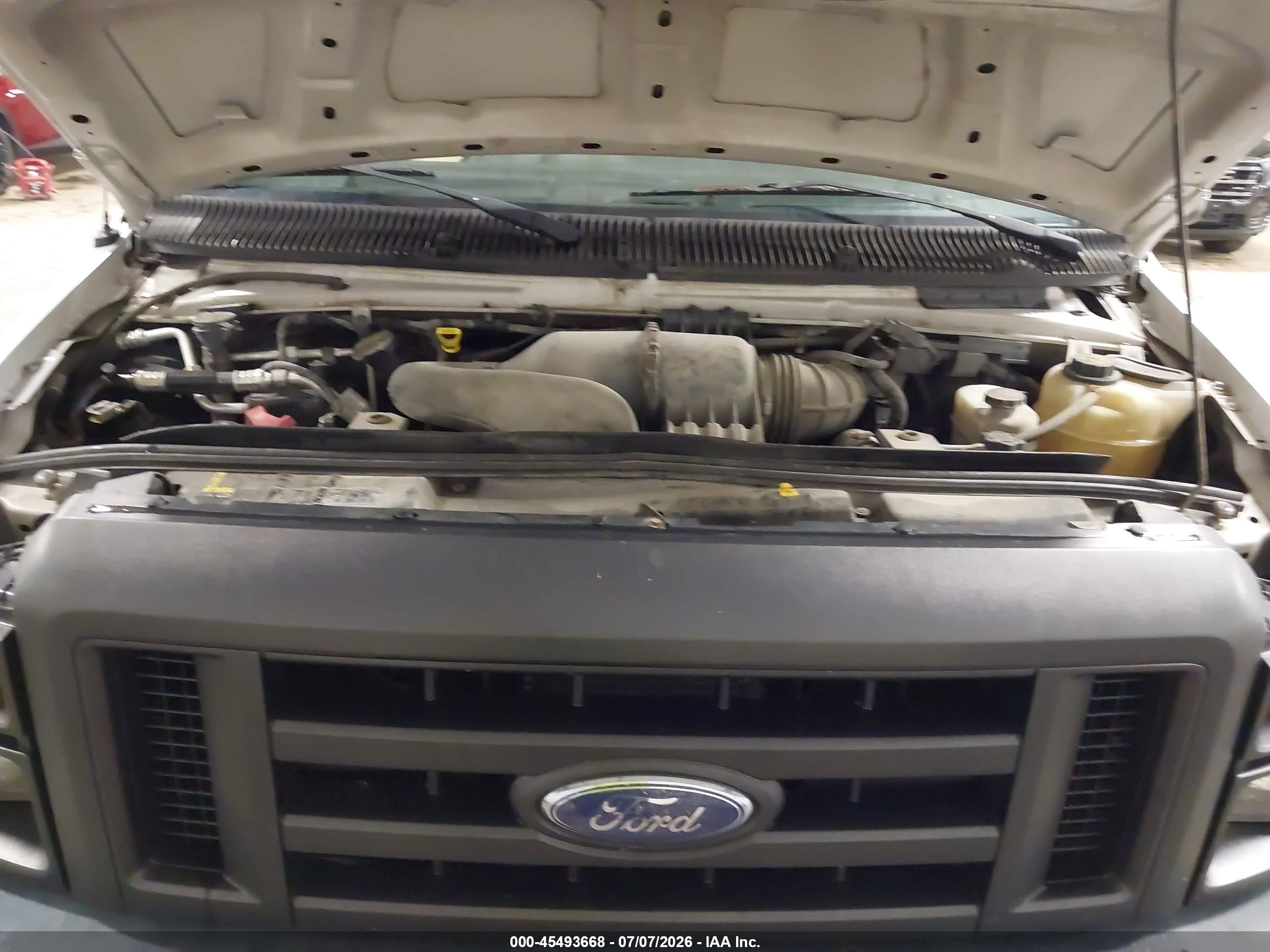 2012 Ford E-250   Silver vin: 1FTNS2EL0CDA92237