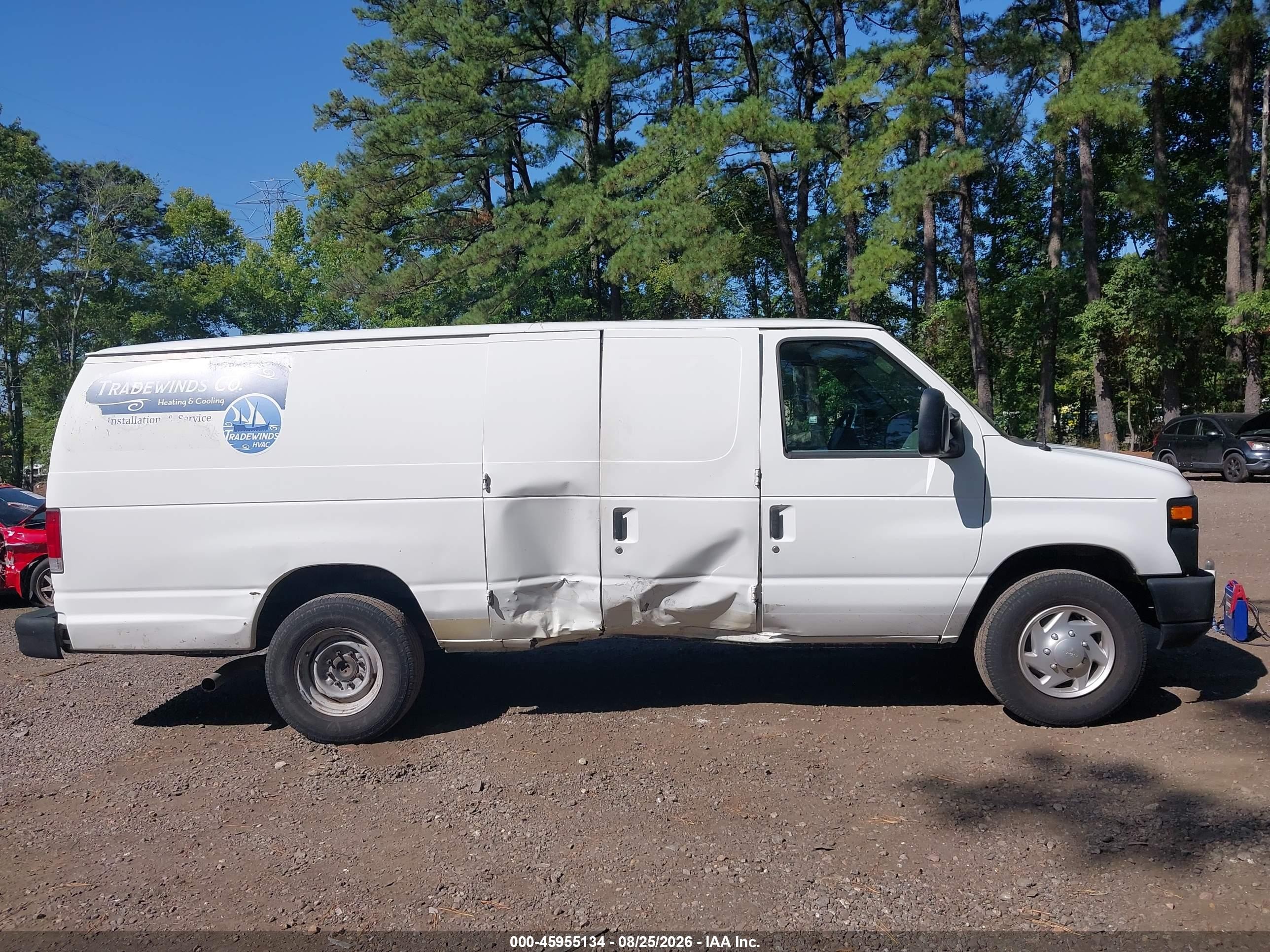 2011 Ford E-250 Commercial White vin: 1FTNS2EL1BDA46916