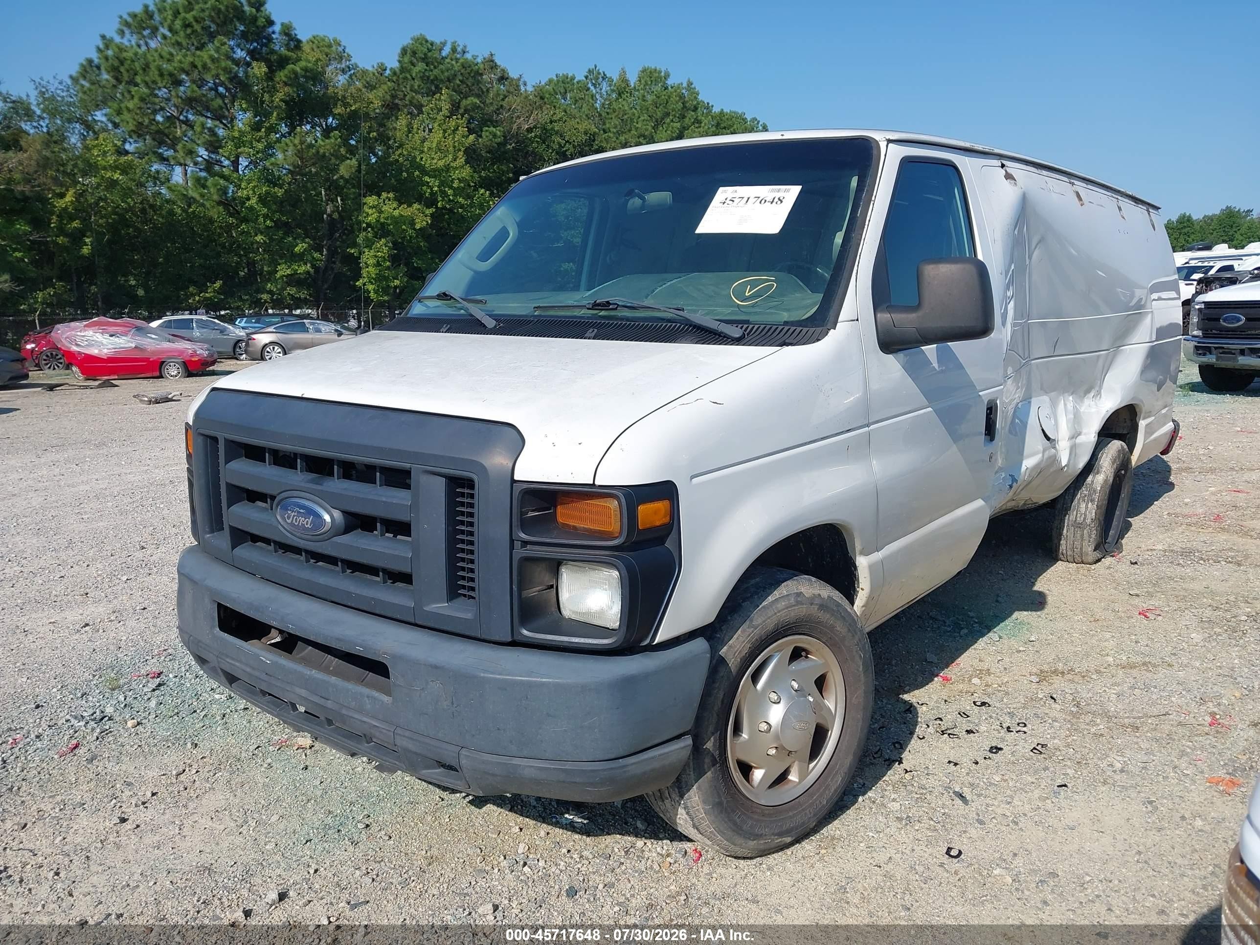 2013 Ford E-250 Commercial Белый vin: 1FTNS2EL2DDA81239
