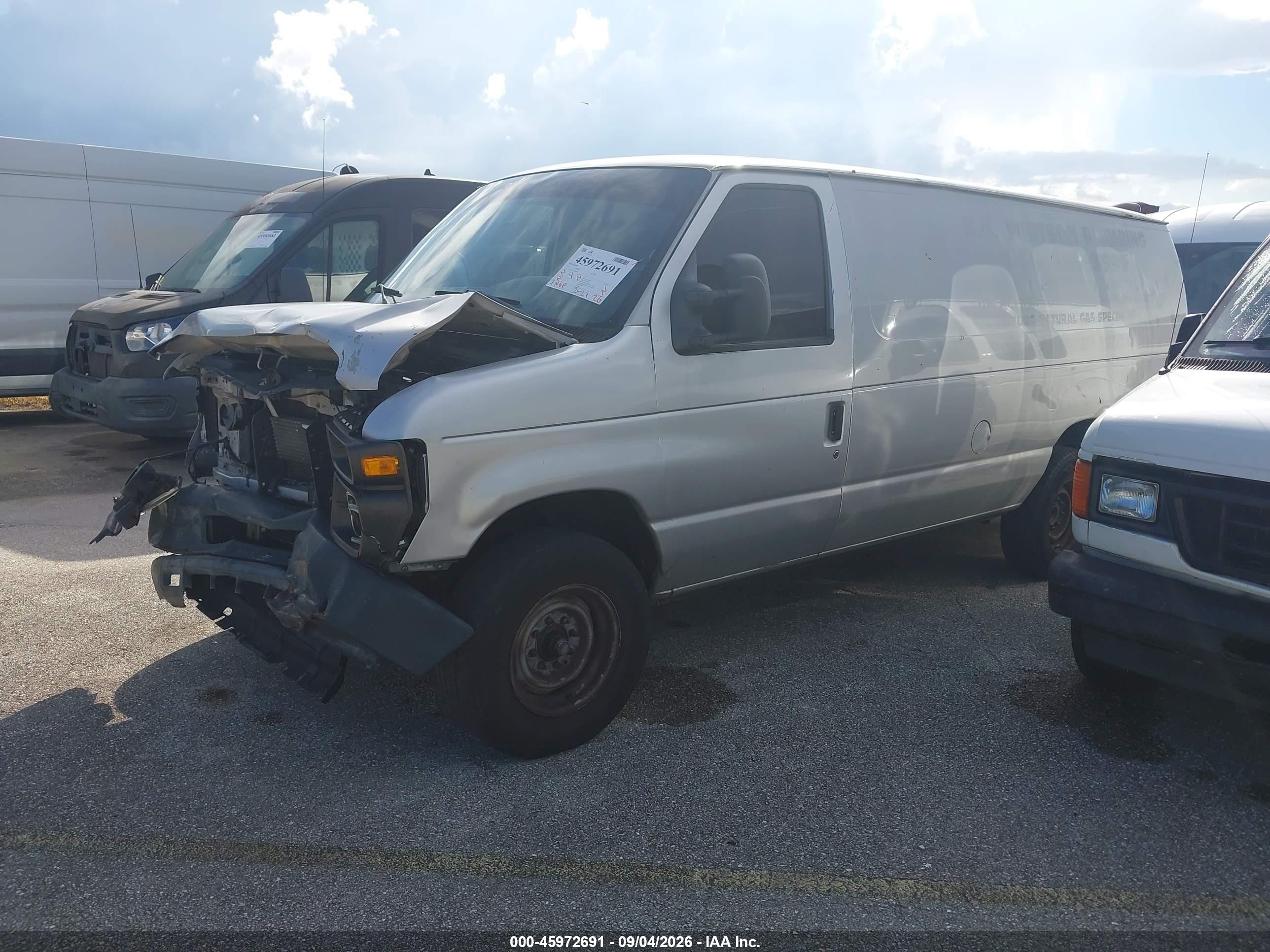 2011 Ford E-250 Commercial Silver vin: 1FTNS2EL4BDA84611