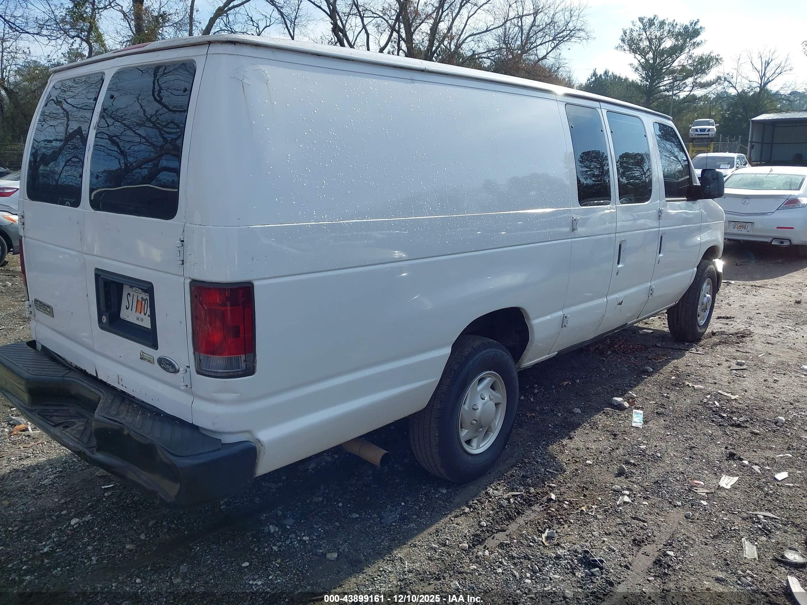 2010 Ford E-250 Commercial/recreational White vin: 1FTNS2ELXADA46699